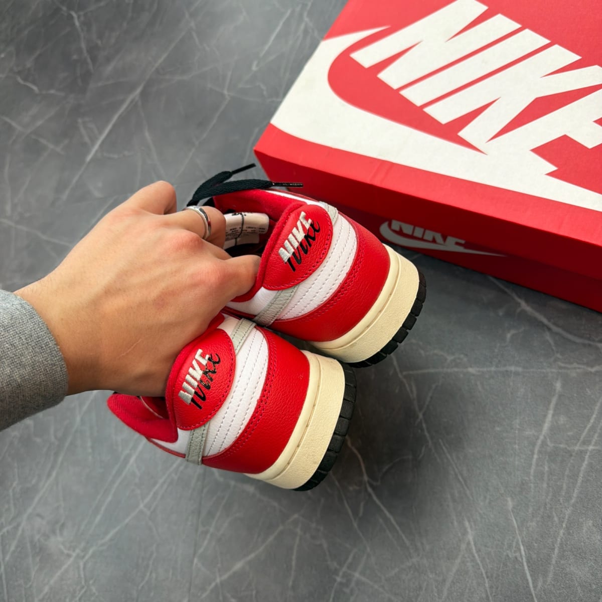 Nike Dunk Low Chicago Split (Size 10.5) (Lightly Worn)
