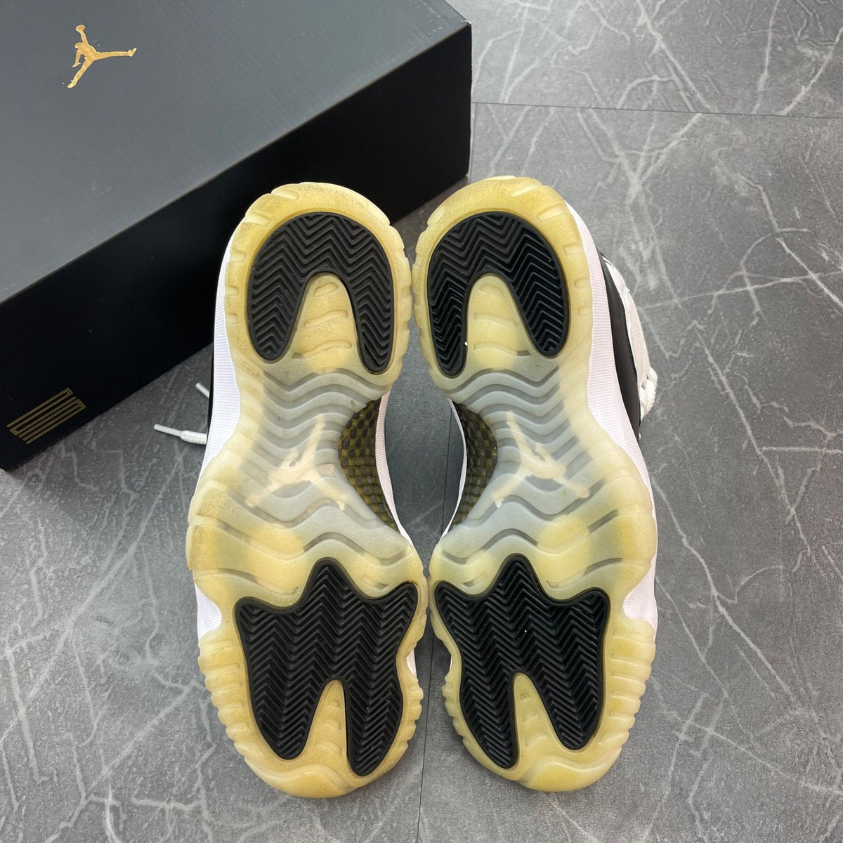 Jordan 11 Retro DMP Gratitude (2023) (Size 9.5) (Lightly Worn)