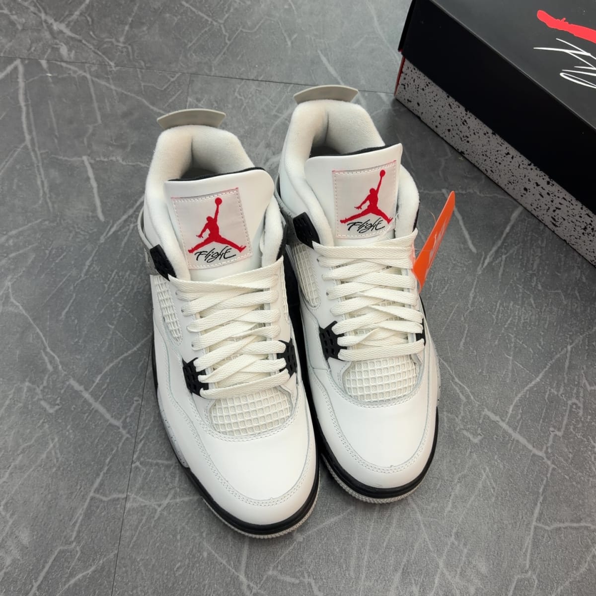 Jordan 4 Retro White Cement (2025) (Size 10) (Lightly Worn)