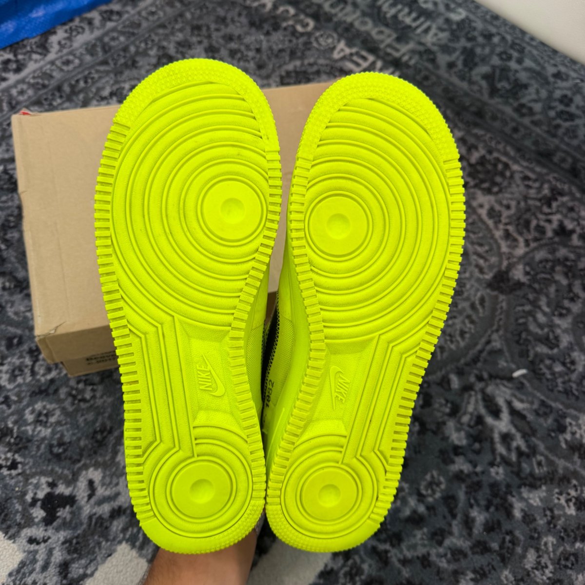 Nike Air Force 1 Low Off-White Volt - Image 5