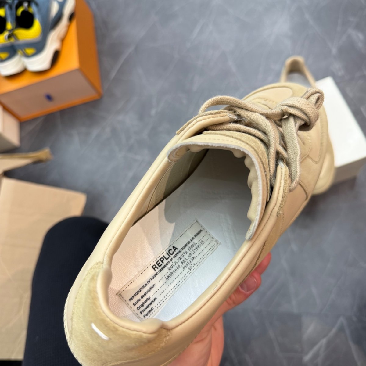 Maison Margiela Replica Oyster Hut