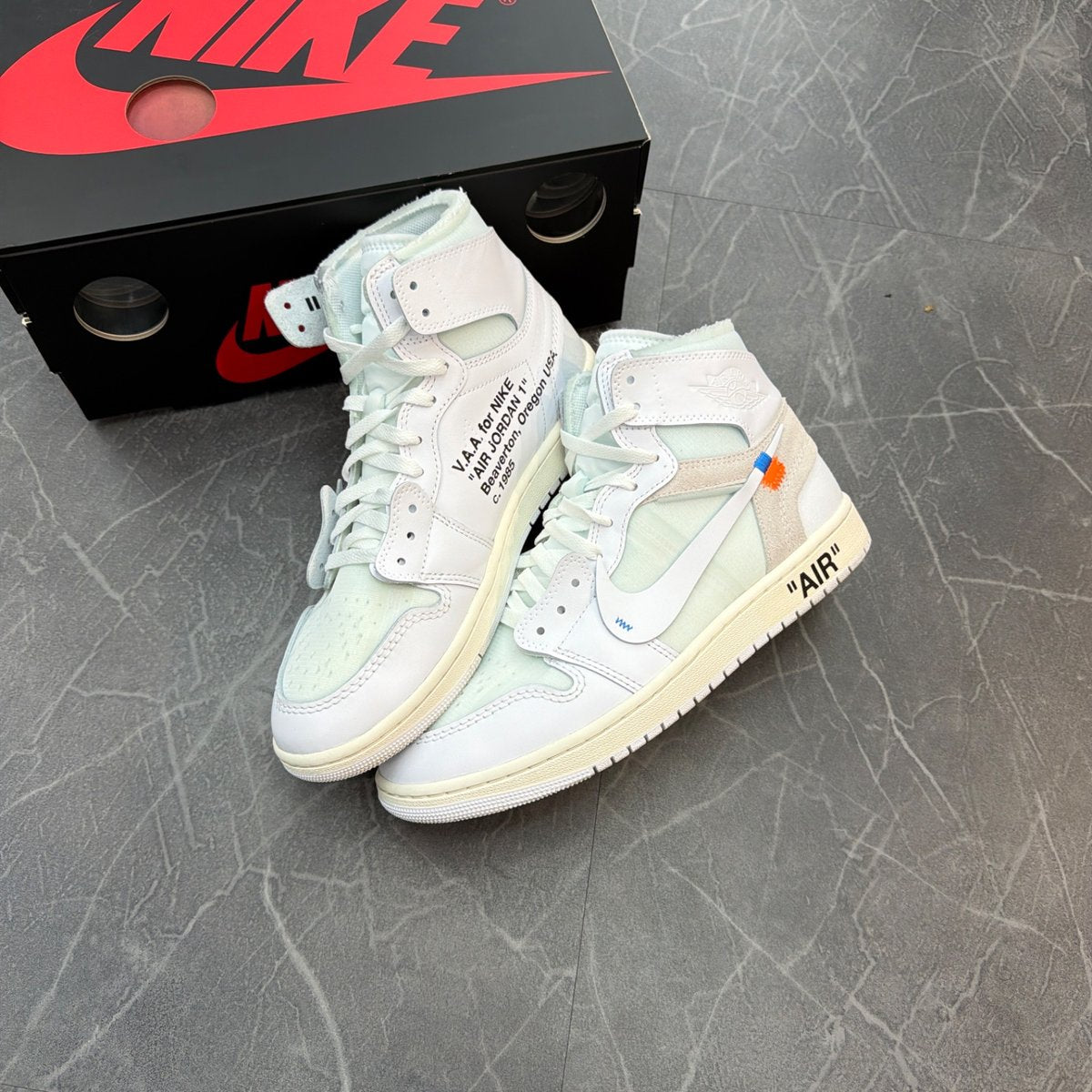 Jordan 1 Retro High Off-White Alaska - Image 2