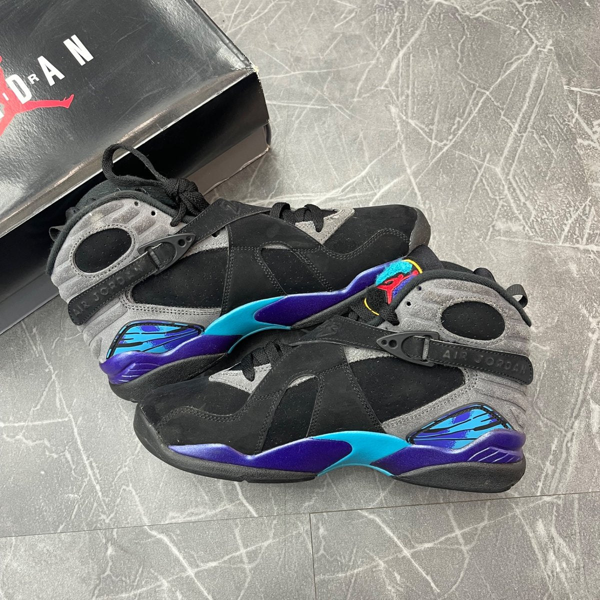 Jordan 8 Retro Aqua (2025) (Size 8) (Lightly Worn)