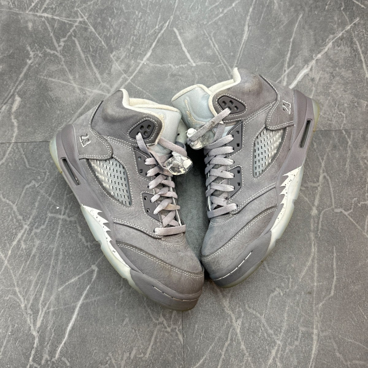 Jordan 5 Retro Wolf Grey (2026) (GS) - Image 1