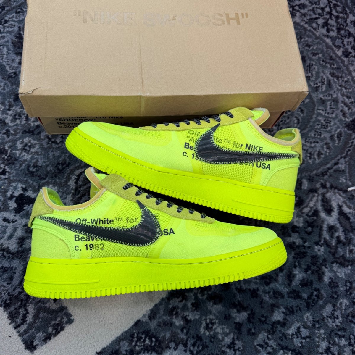 Nike Air Force 1 Low Off-White Volt - Image 2