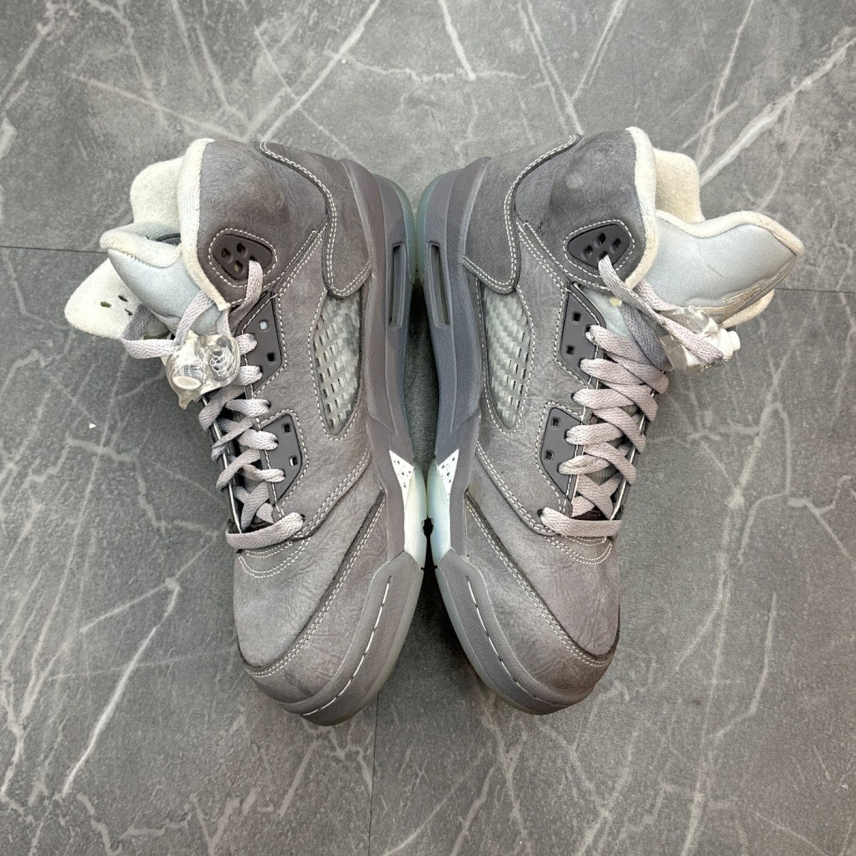 Jordan 5 Retro Wolf Grey (2026) (GS) - Image 2