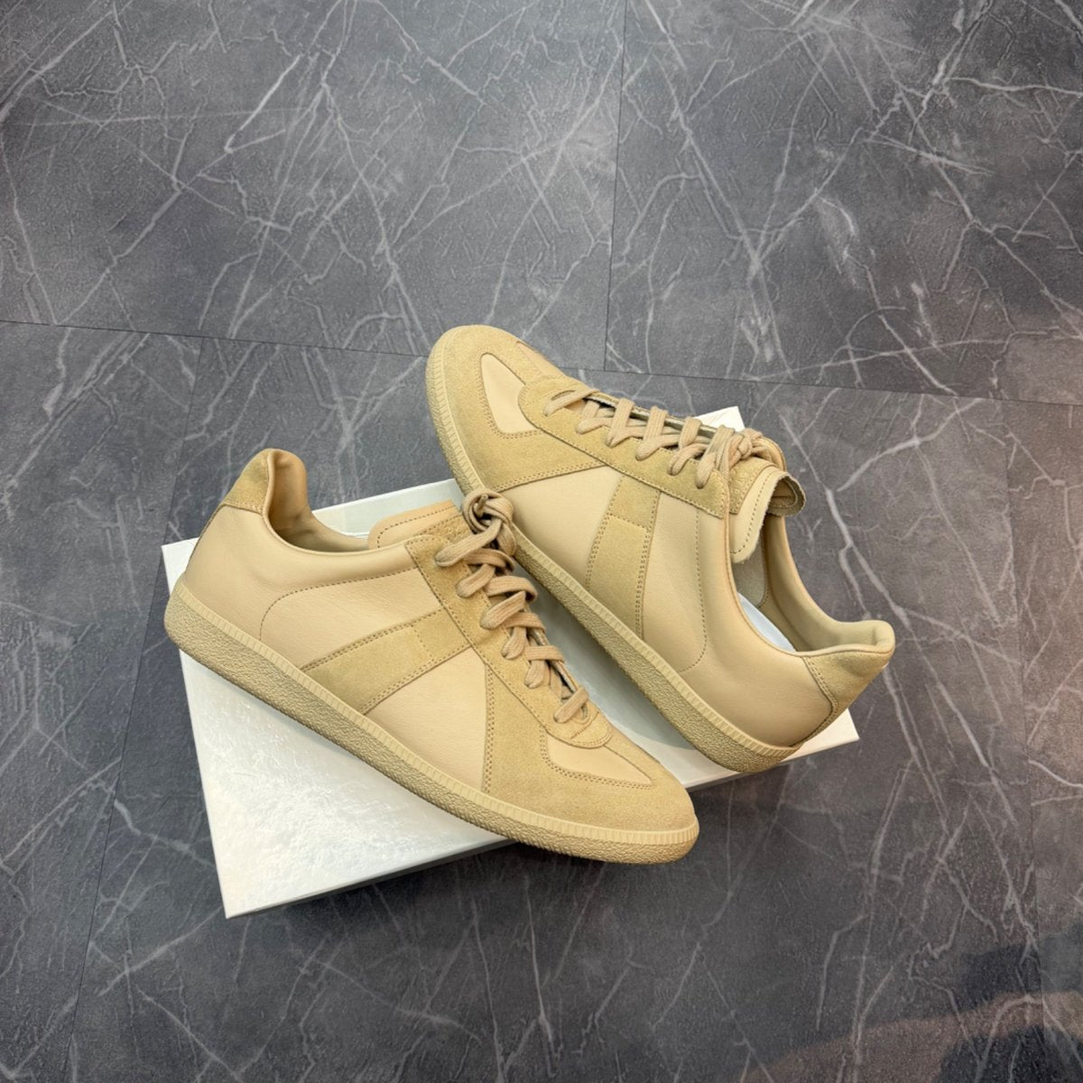 Maison Margiela Replica Oyster Hut