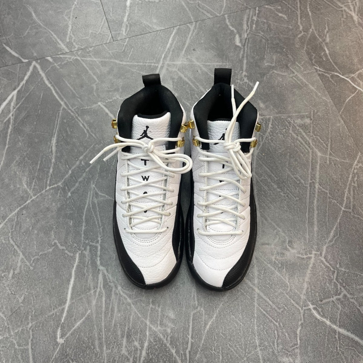 Jordan 12 Retro Taxi (2025) (GS) - Image 3