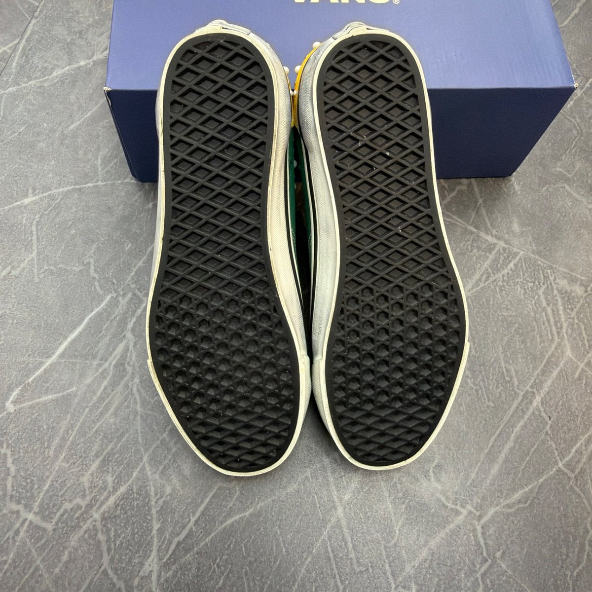 Vans LX Old Skool 36 Pearlized Pack Yacht Club (Size 9.5) (VNDS)