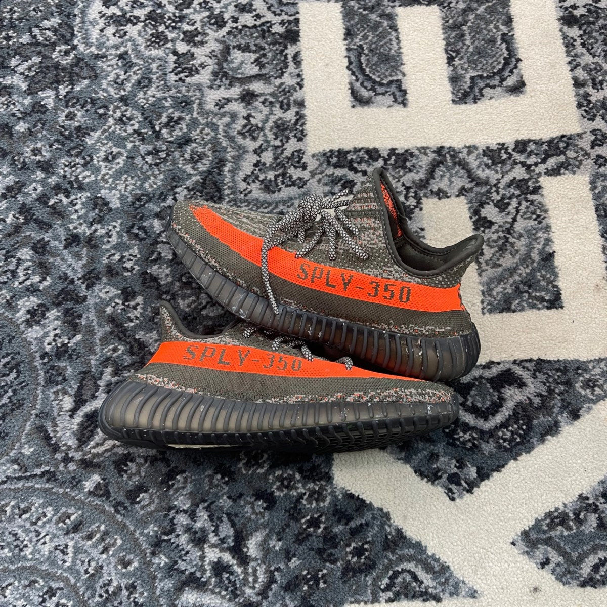 adidas Yeezy Boost 350 V2 Carbon Beluga - Image 1