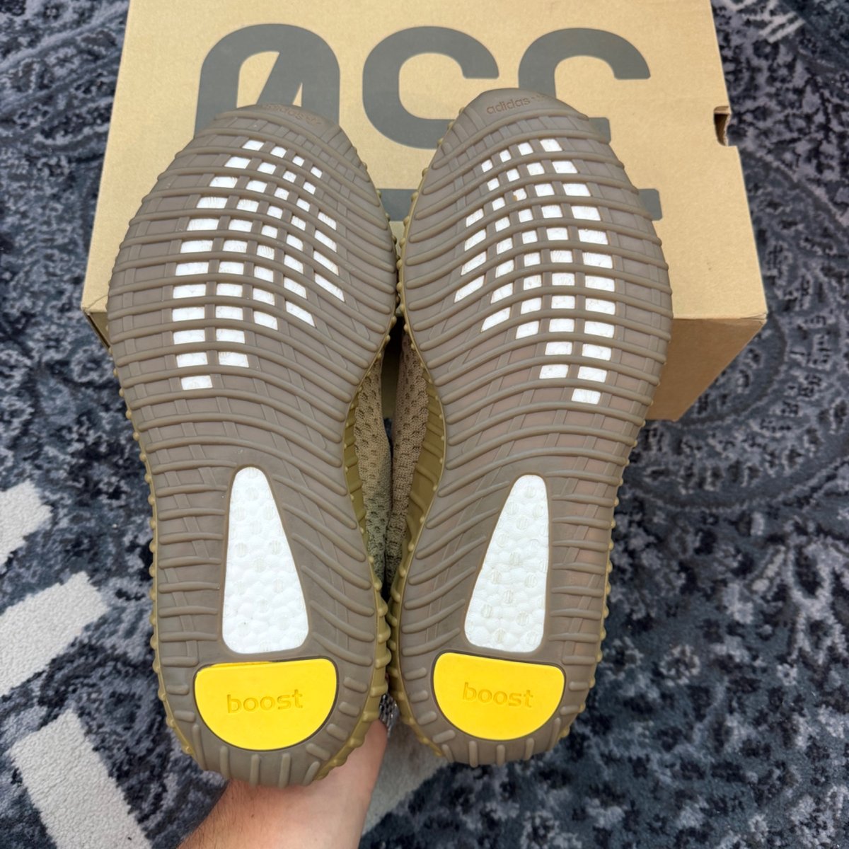 adidas Yeezy Boost 350 V2 Earth - Image 5