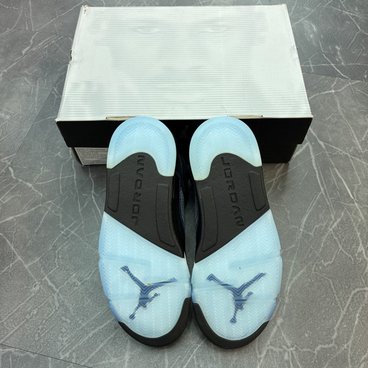 Jordan 5 Retro Black University Blue (2026) - Image 5