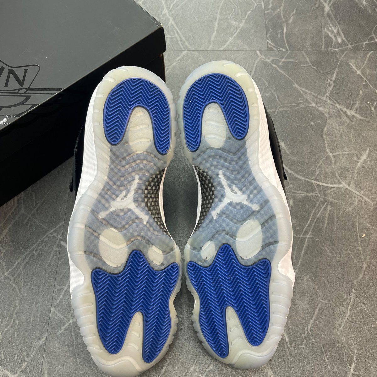 Jordan 11 Retro Low Space Jam (Size 15) (Lightly Worn)