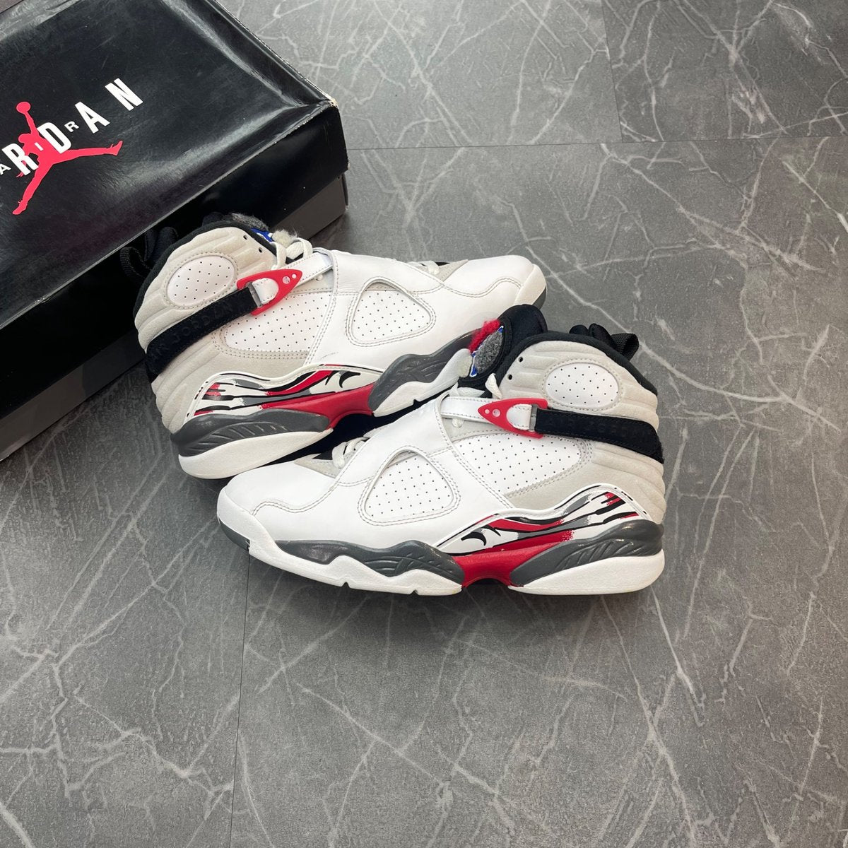 Jordan 8 Retro White True Red (2025) (Size 8) (Lightly Worn)