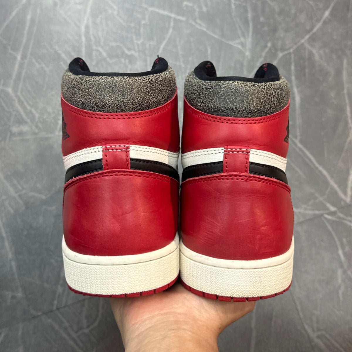 Jordan 1 Retro High OG Chicago Lost and Found - Image 5