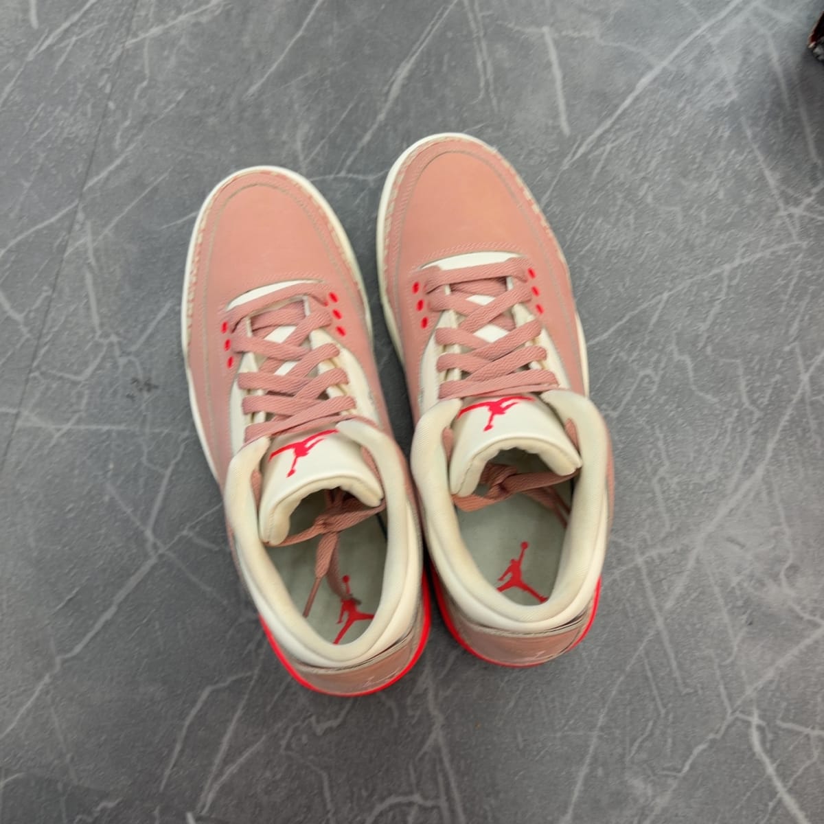Jordan 3 Retro Rust Pink (Women's) (Size 11W) (Lightly Worn)