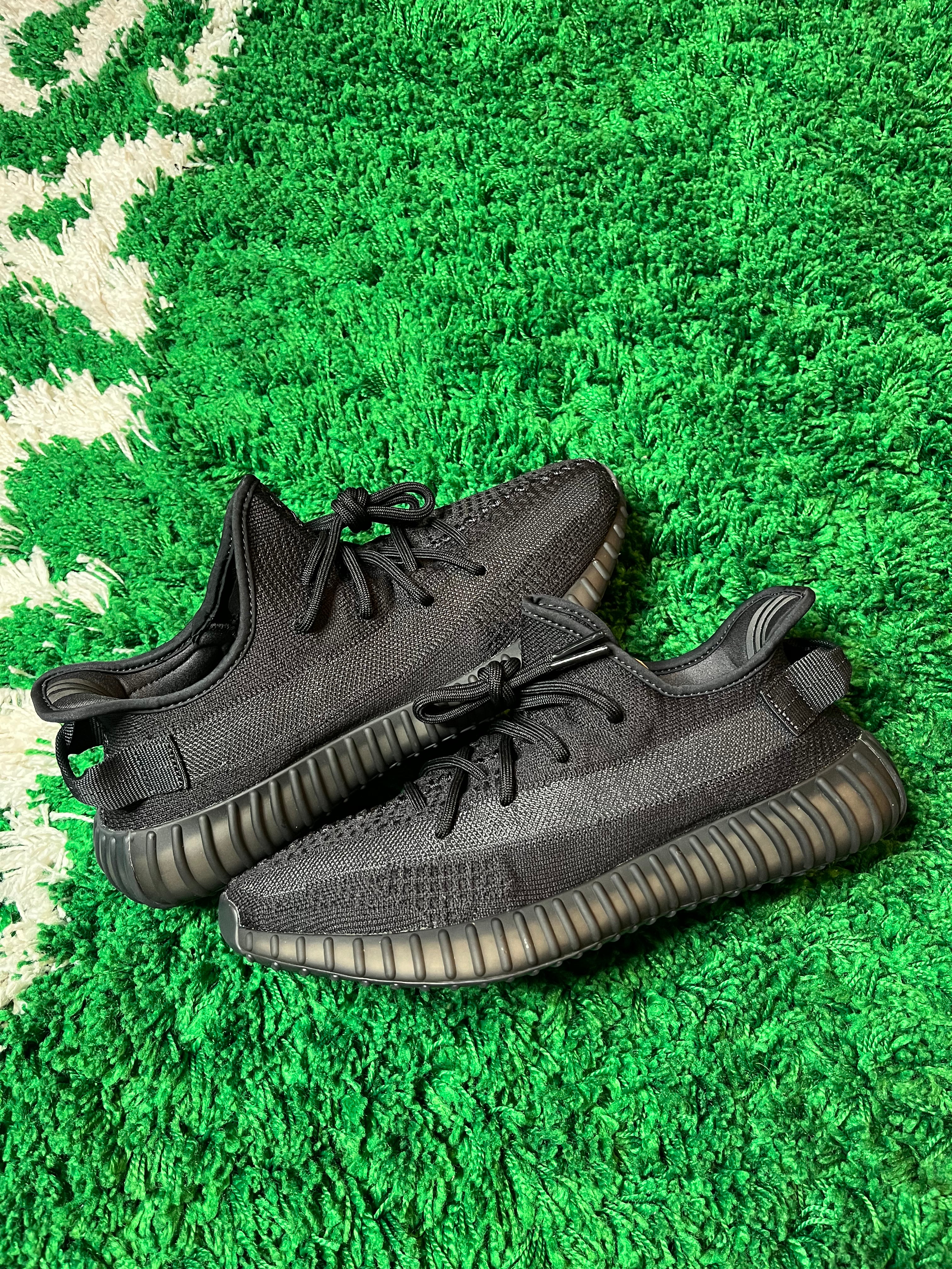 Yeezy Boost 350 “Onyx”