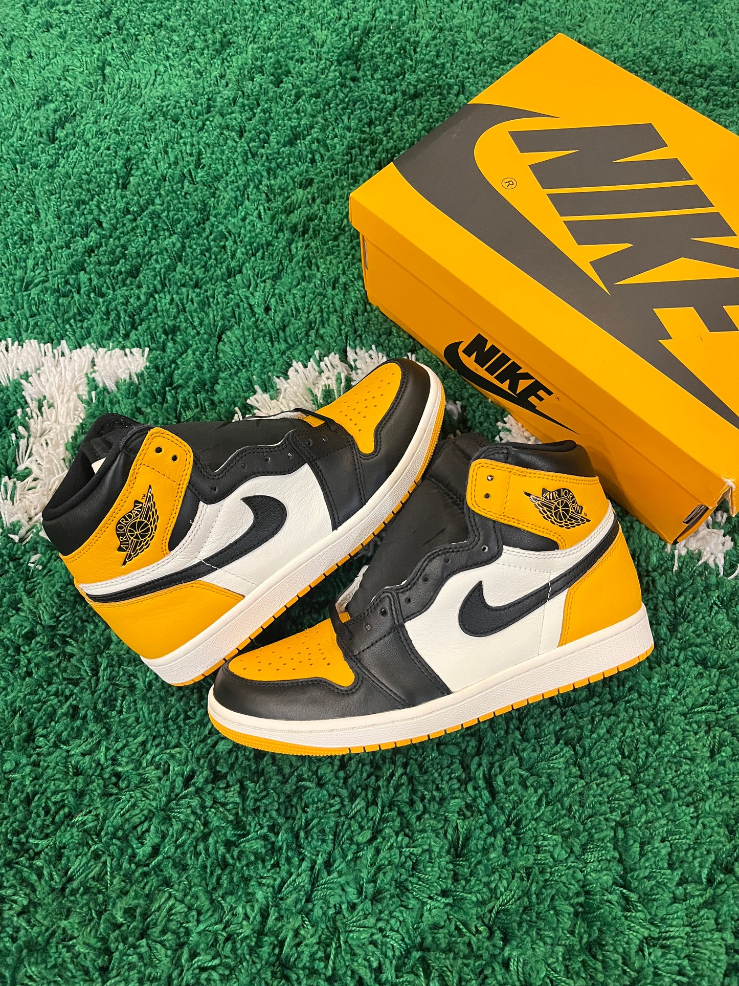 Jordan 1 High “Taxi”