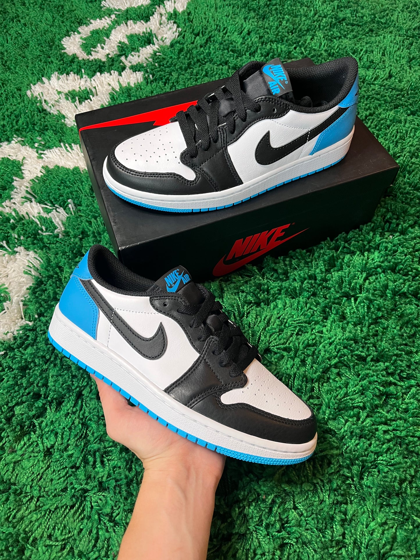Jordan 1 Low “Powder Blue”