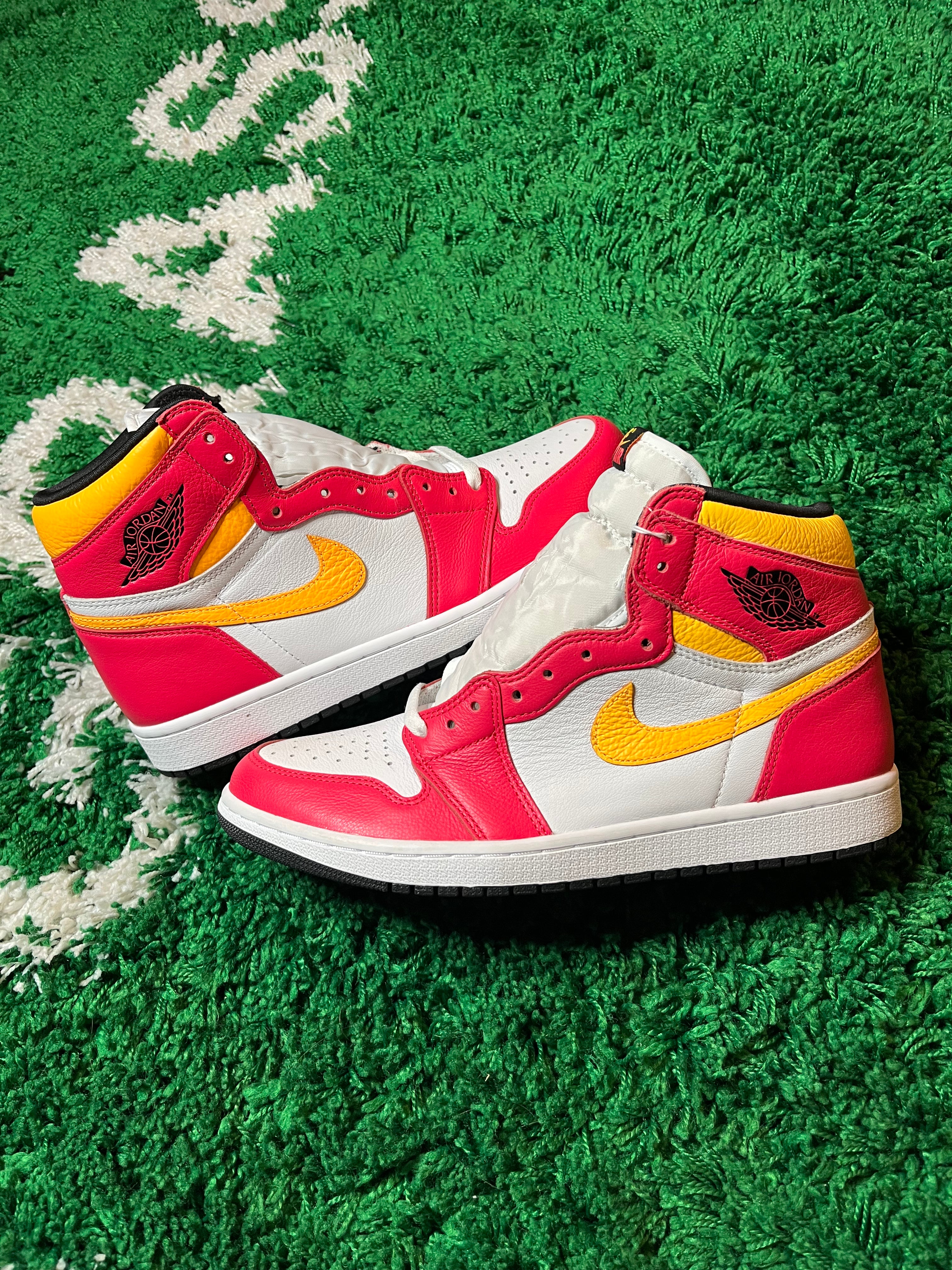 Jordan 1 High “Fusion Red”