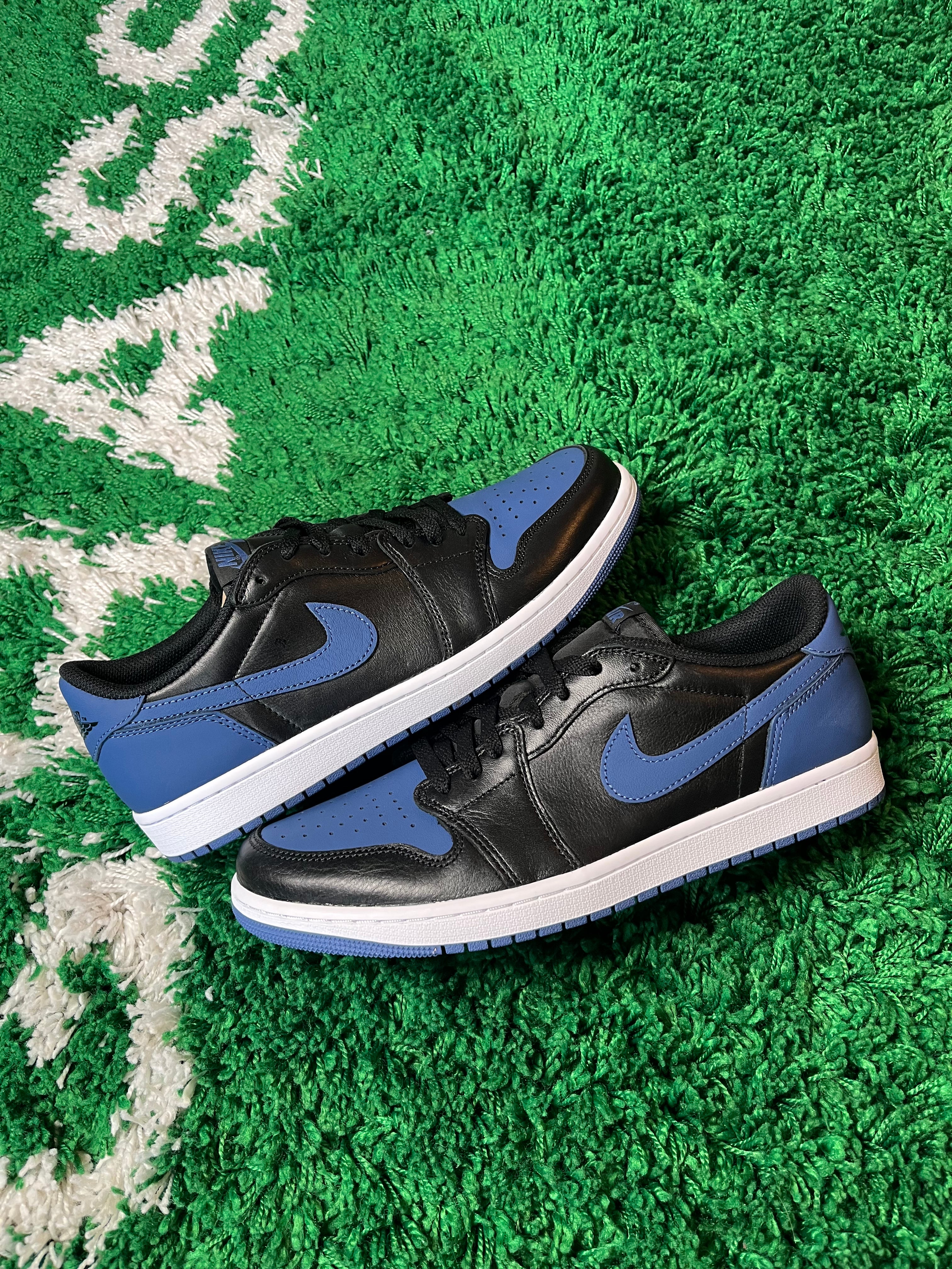 Jordan 1 Low “Mystic Navy”