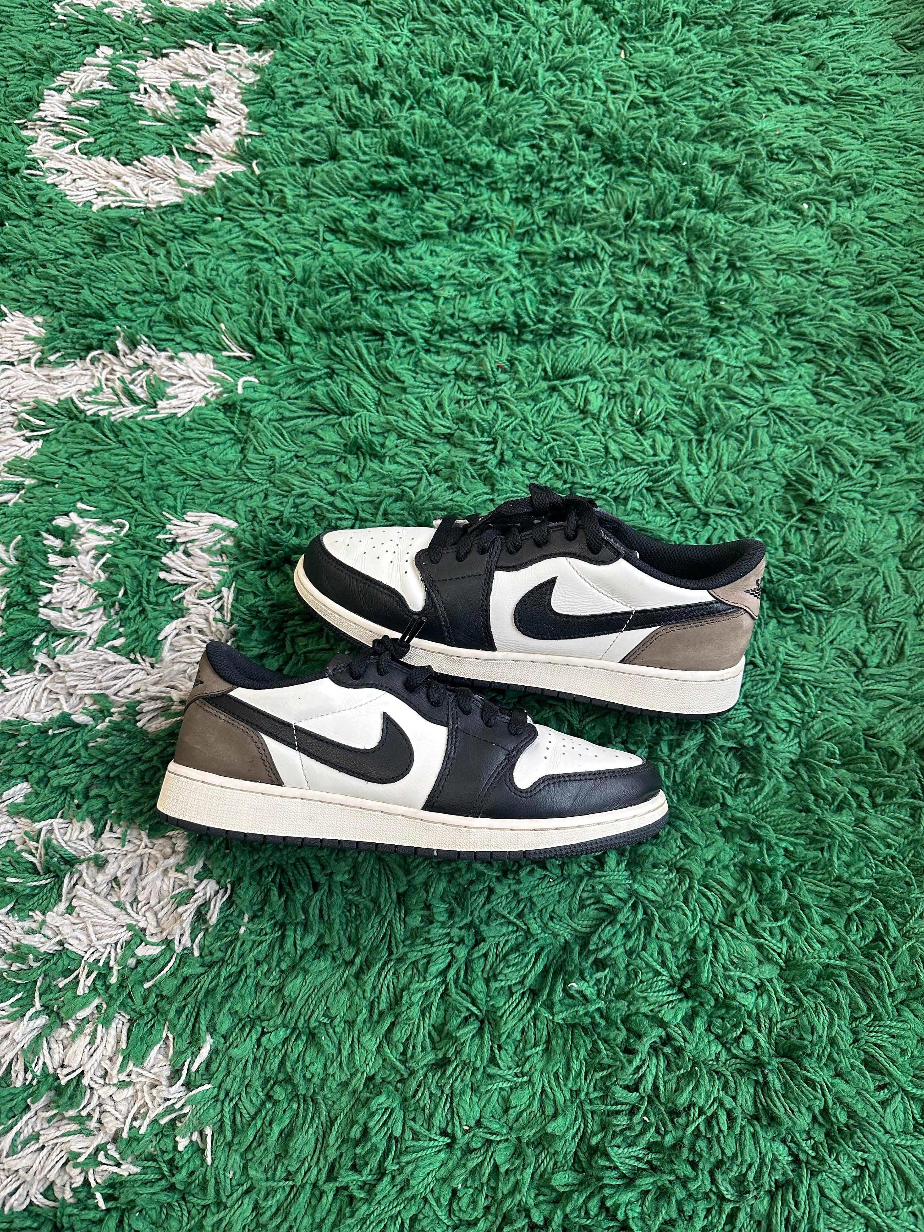 Jordan 1 Low “Mocha”