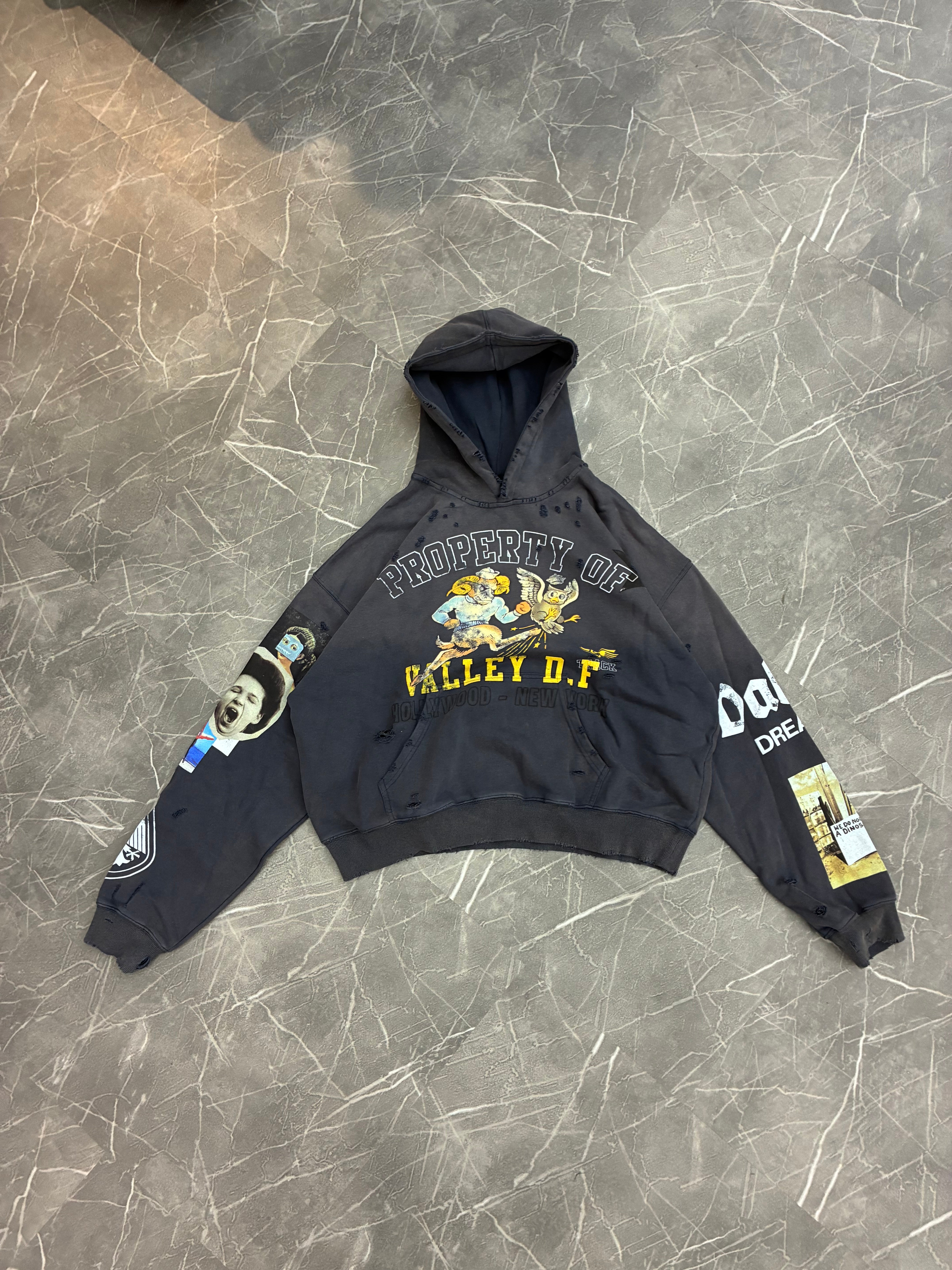 Vale Forever Property Pullover “Black”