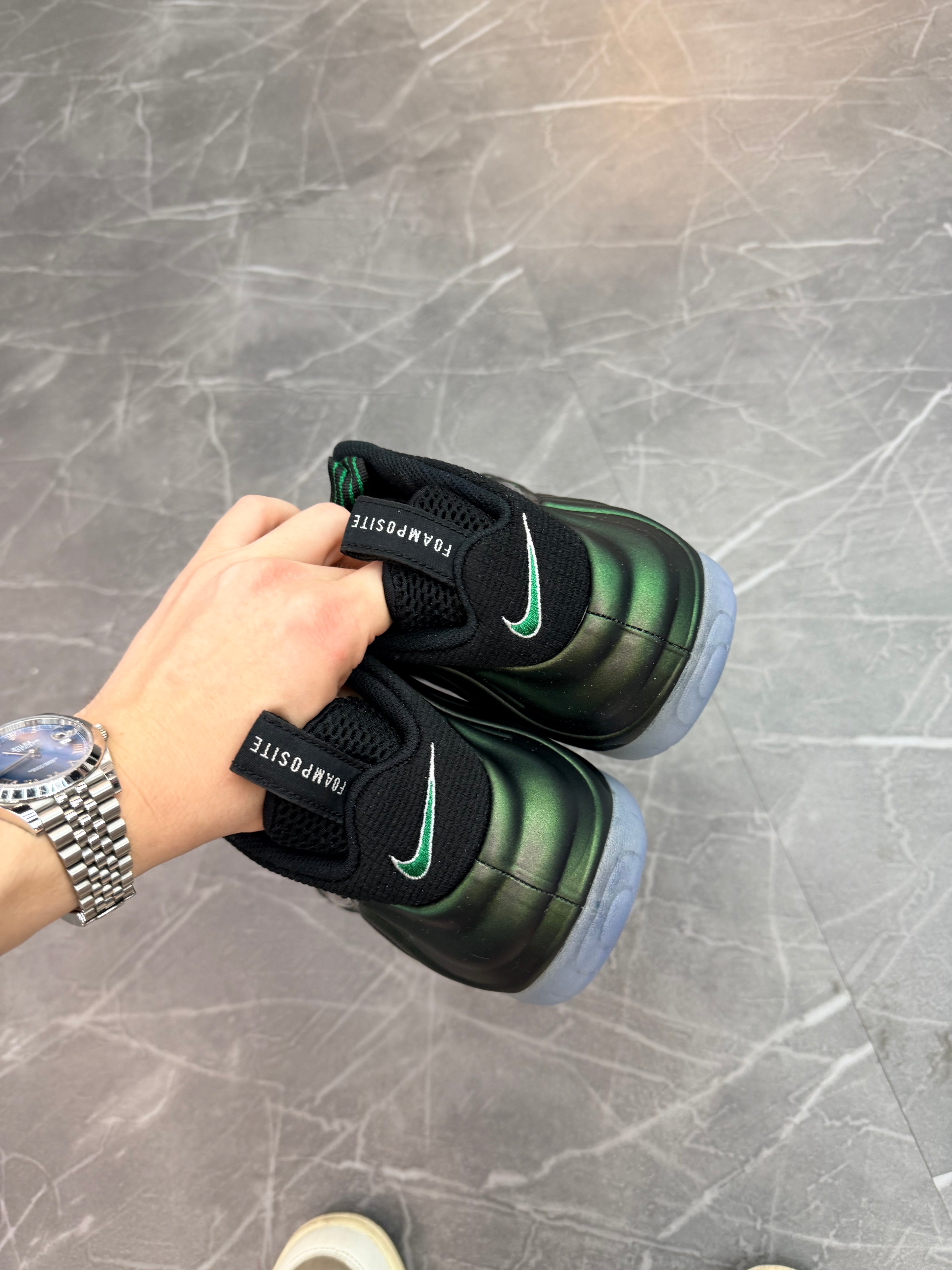 Nike Air Foamposite Pro “Pine Green” (2025)