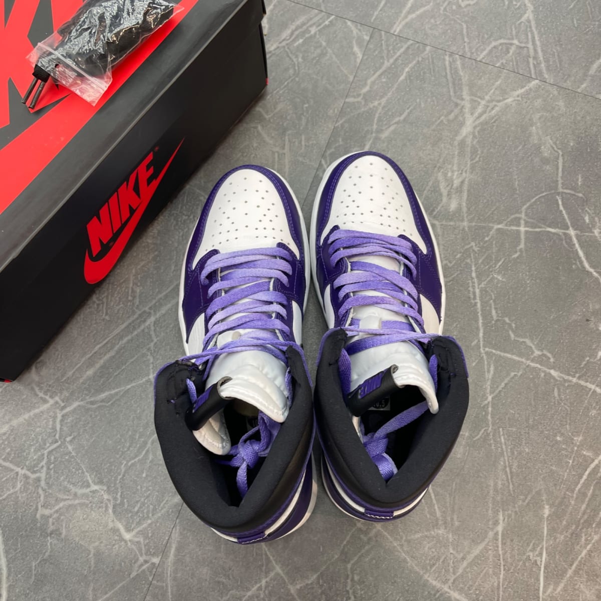Jordan 1 Retro High Court Purple White (Size 10.5) (Lightly Worn)