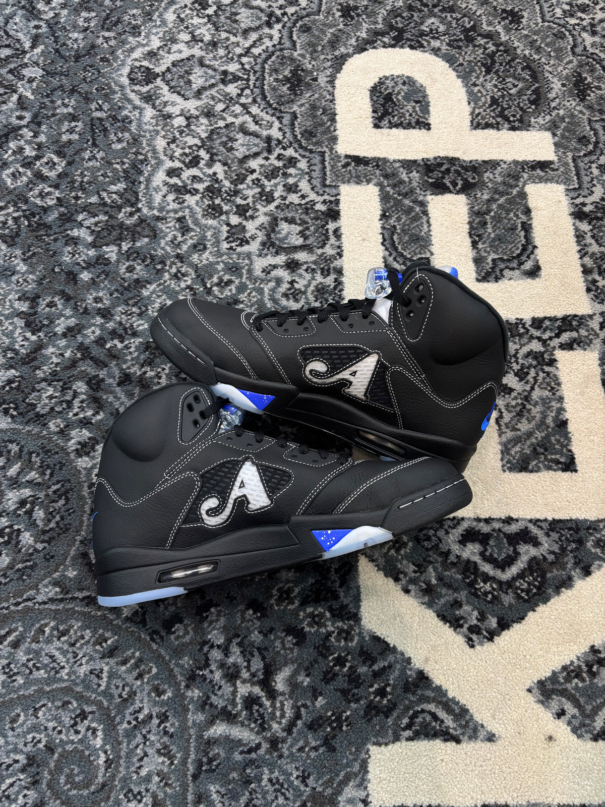 Jordan 5 Retro Awake NY Black