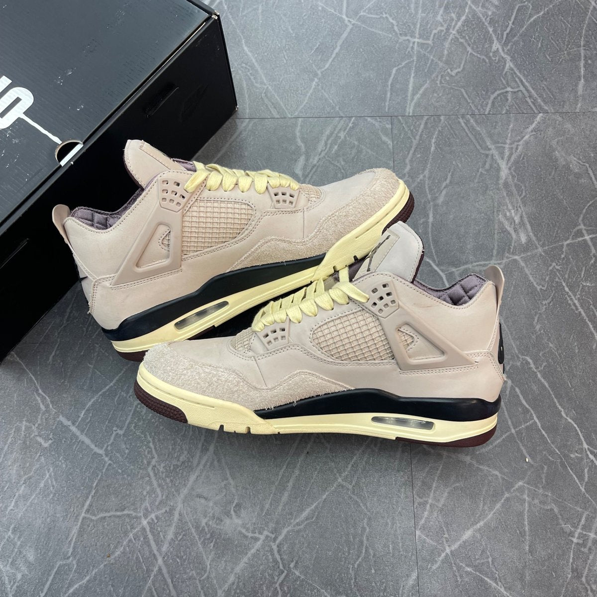Jordan 4 Retro OG SP A Ma Maniére While You Were Sleeping (Women's) (Size 11.5W) (Lightly Worn)