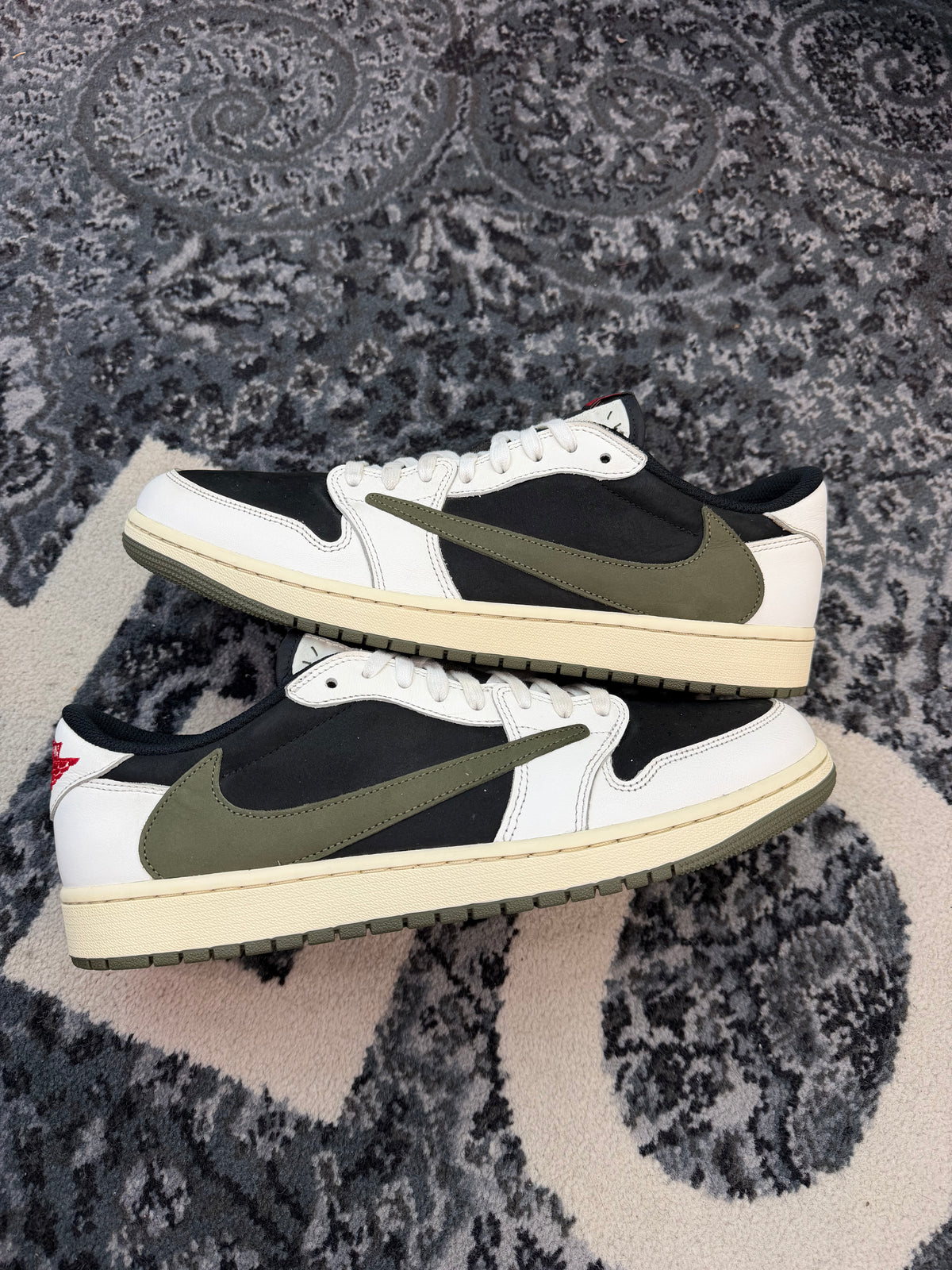 Jordan 1 Low x Travis Scott “Olive”