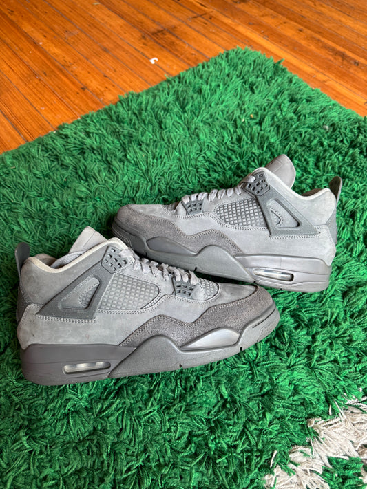 Jordan 4 “Wet Cement”