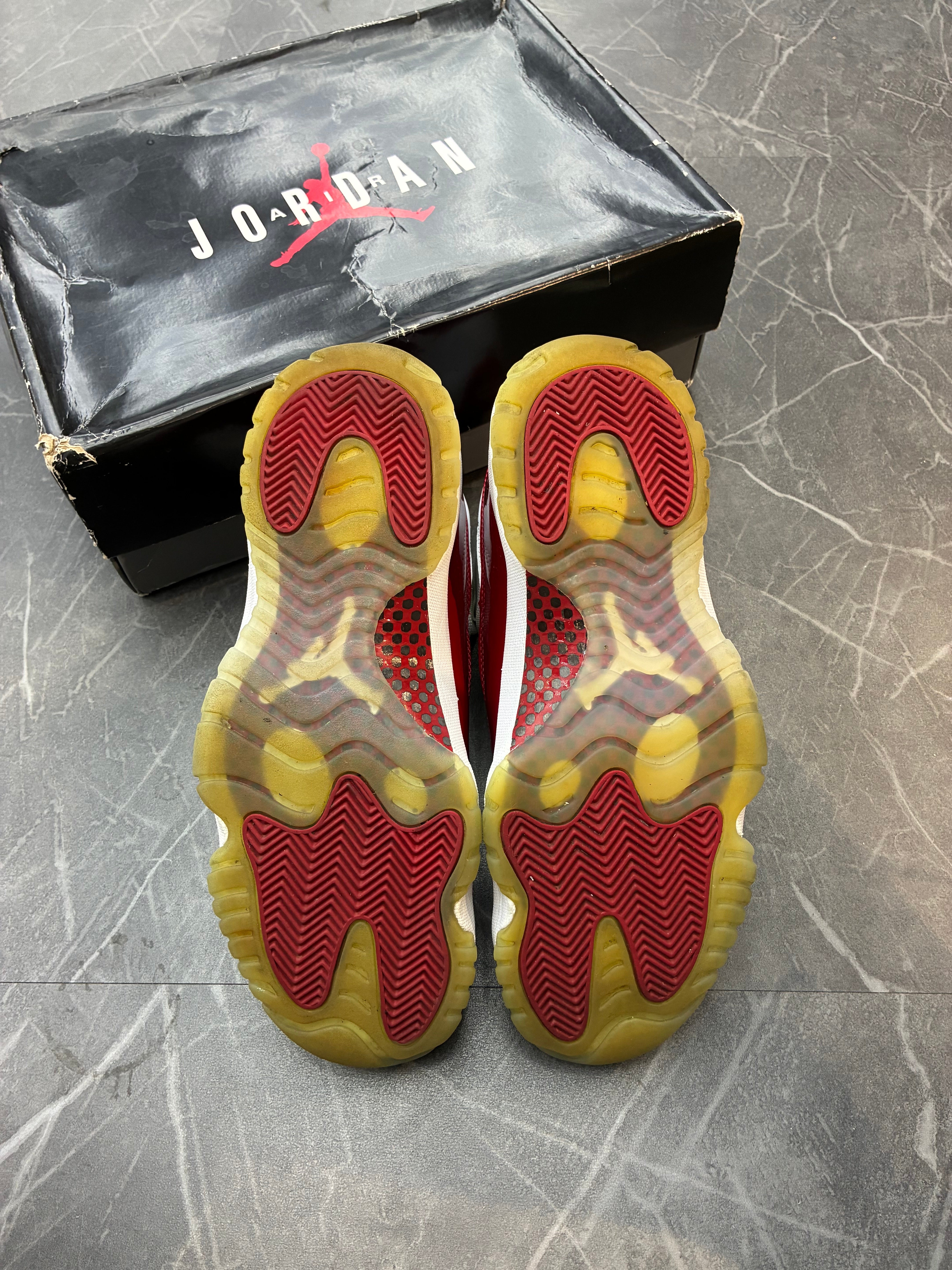 Jordan 11 “Cherry”