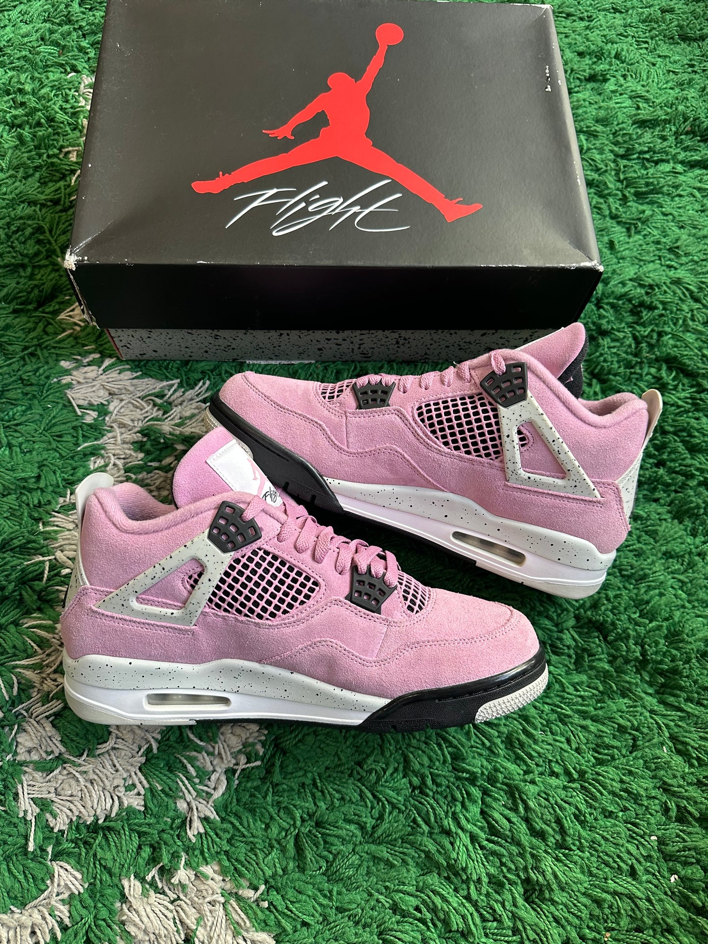 Jordan 4 “Pink Orchid”
