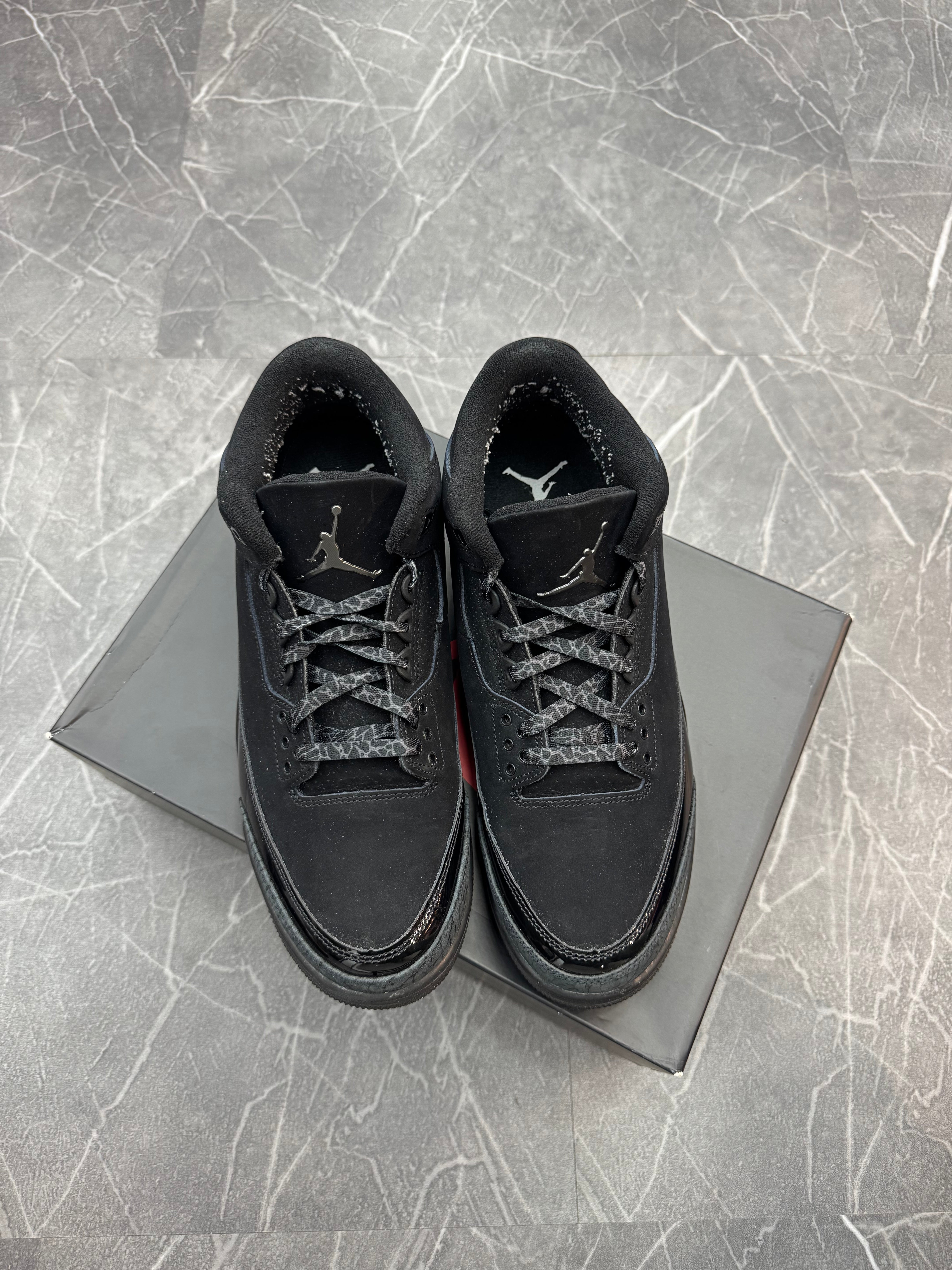 Jordan 3 Black Cat