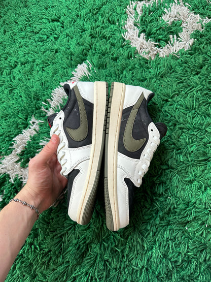 Travis Scott Jordan 1 Low “Olive”