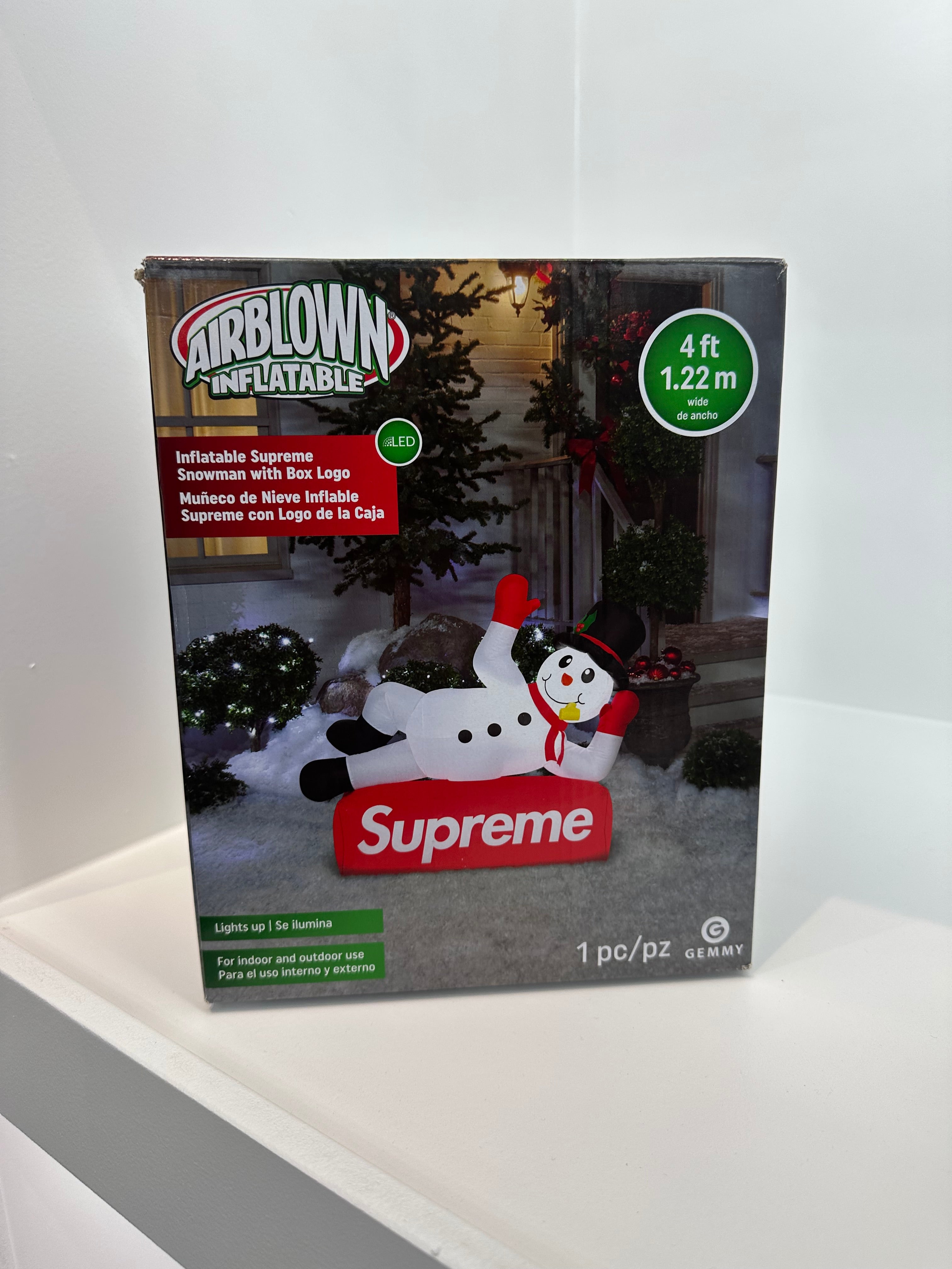 Supreme Inflatable Snowman