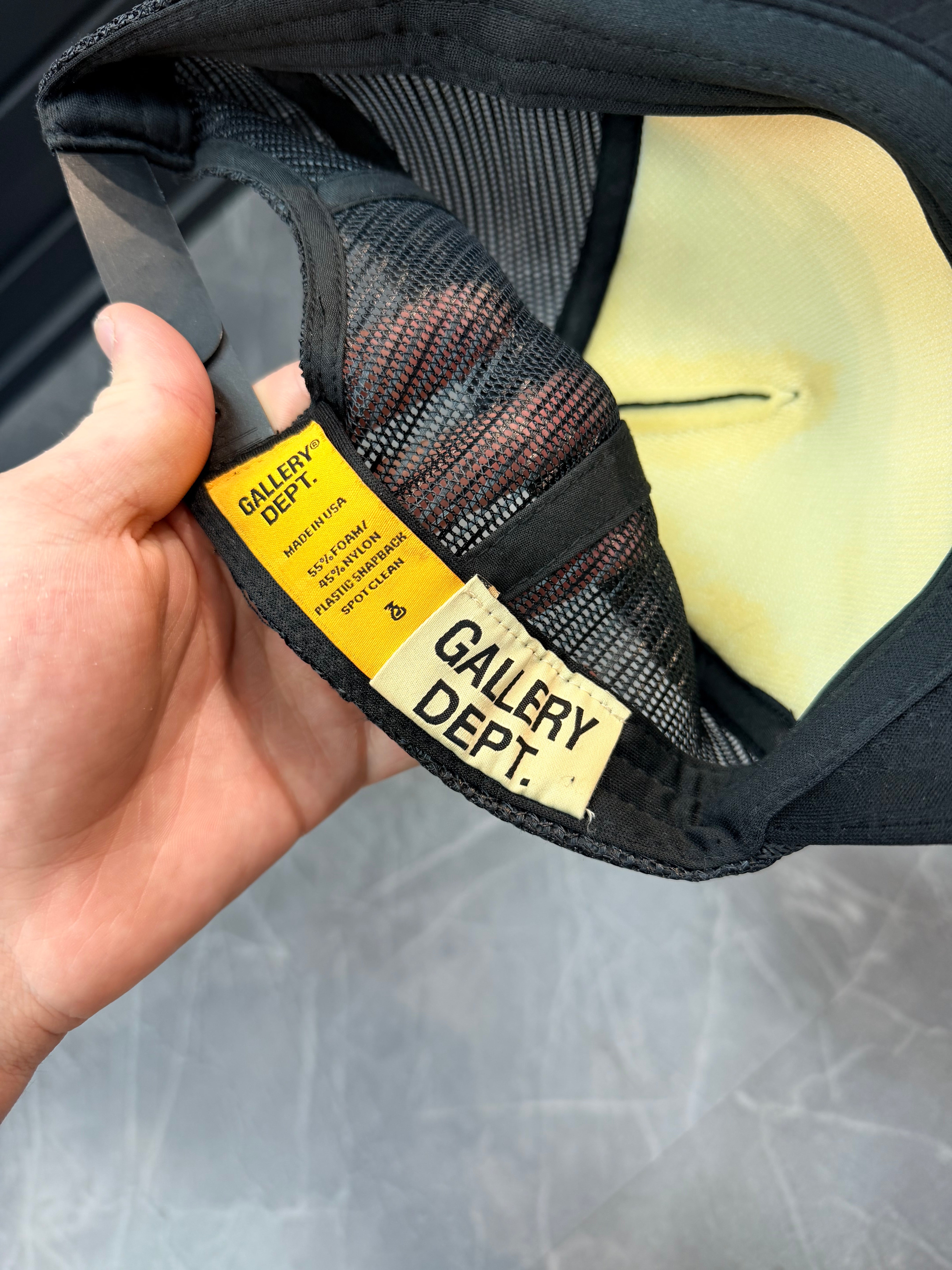 Gallery Dept Trucker Black