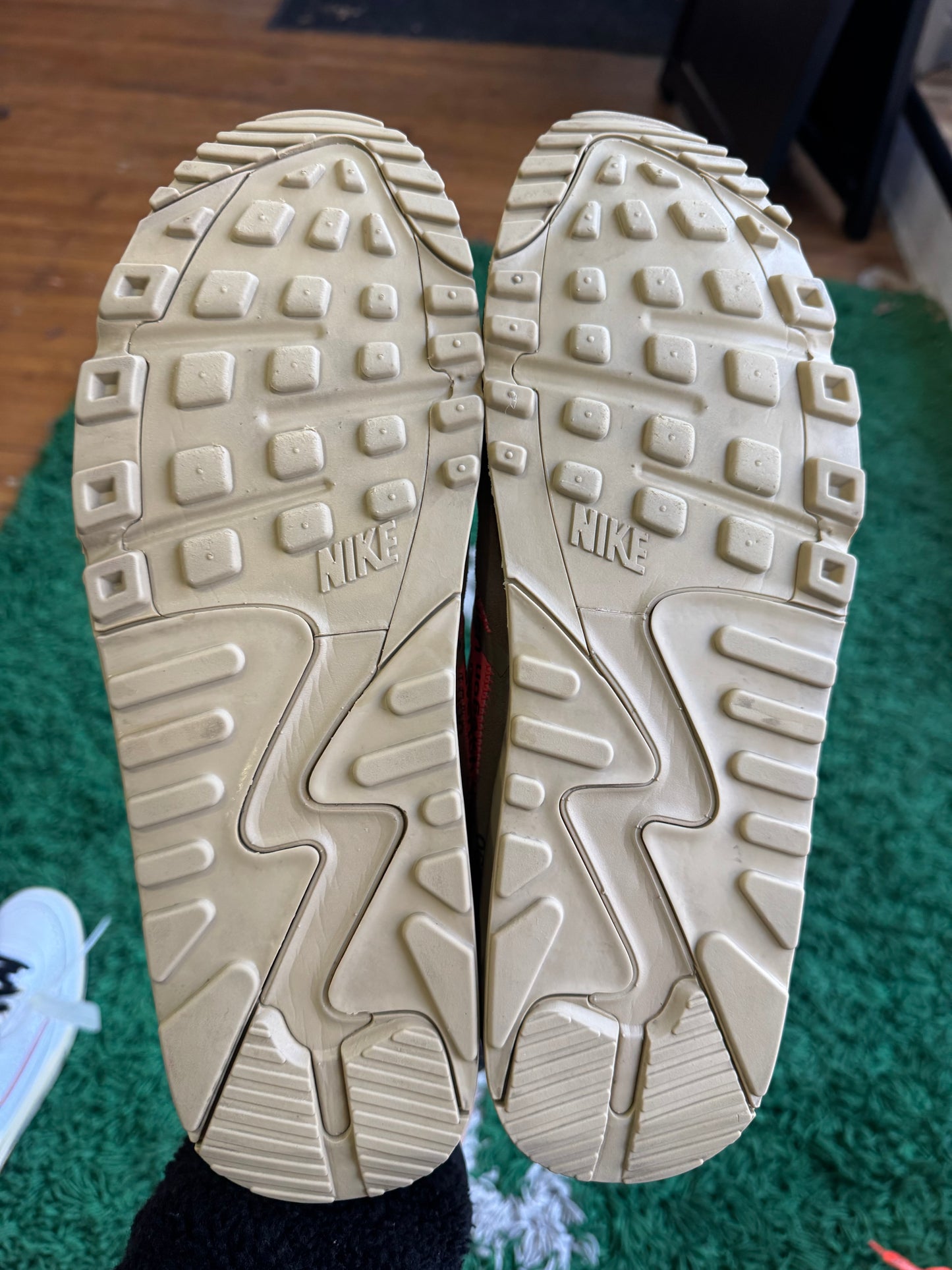 Nike Air Max 90 x Off White “Desert Ore”