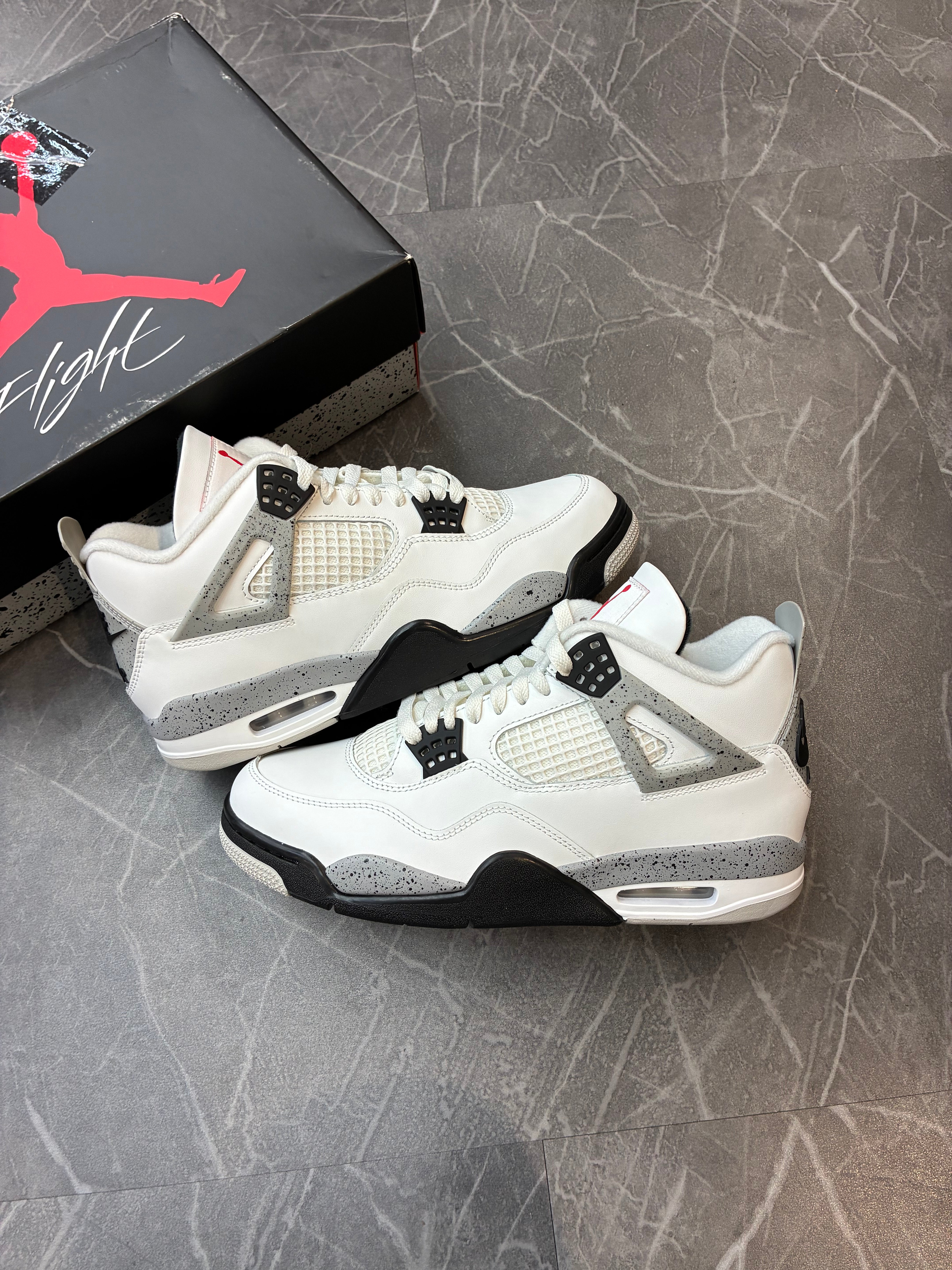Jordan 4 “White Cement”