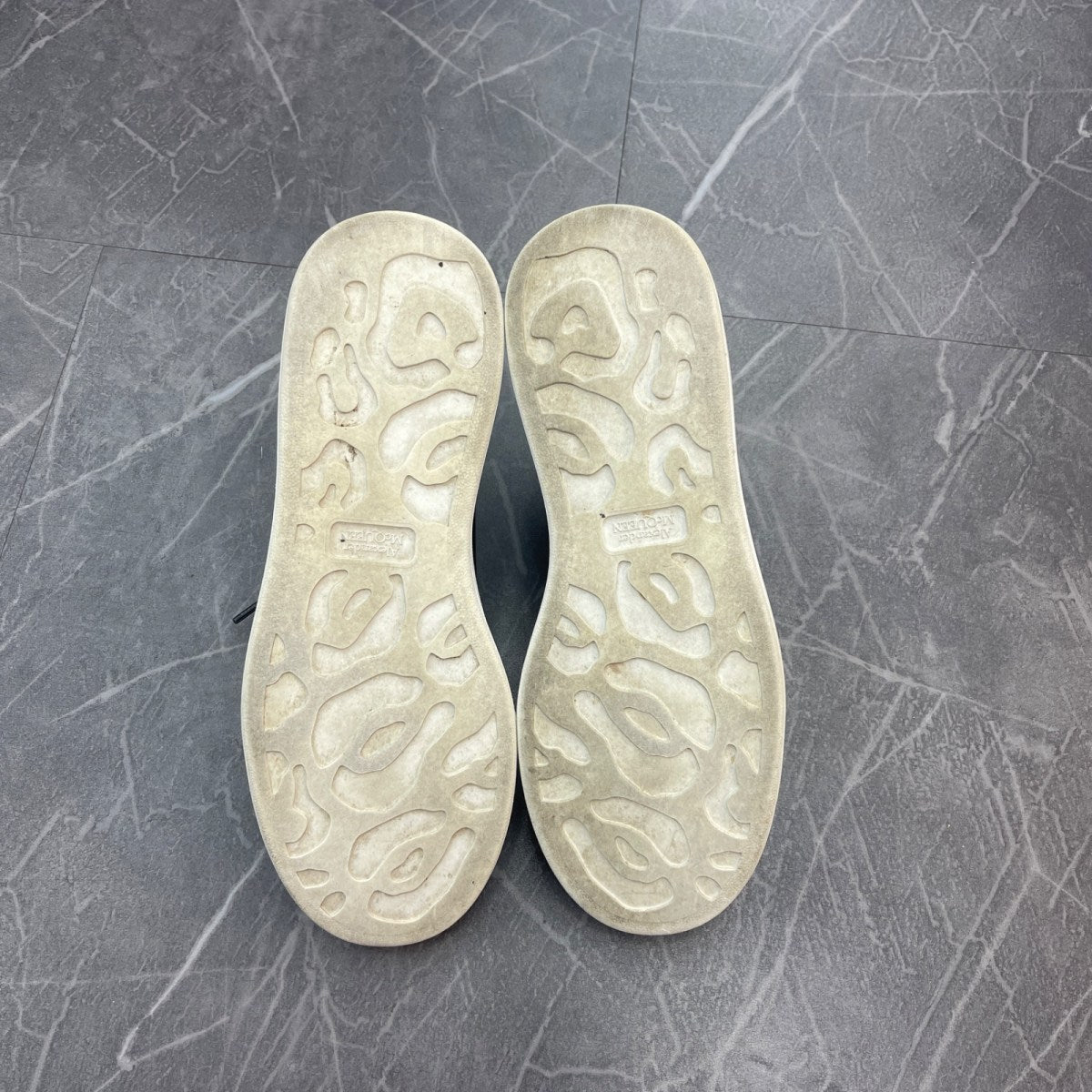 Alexander McQueen Oversized Black White Sole - Image 5