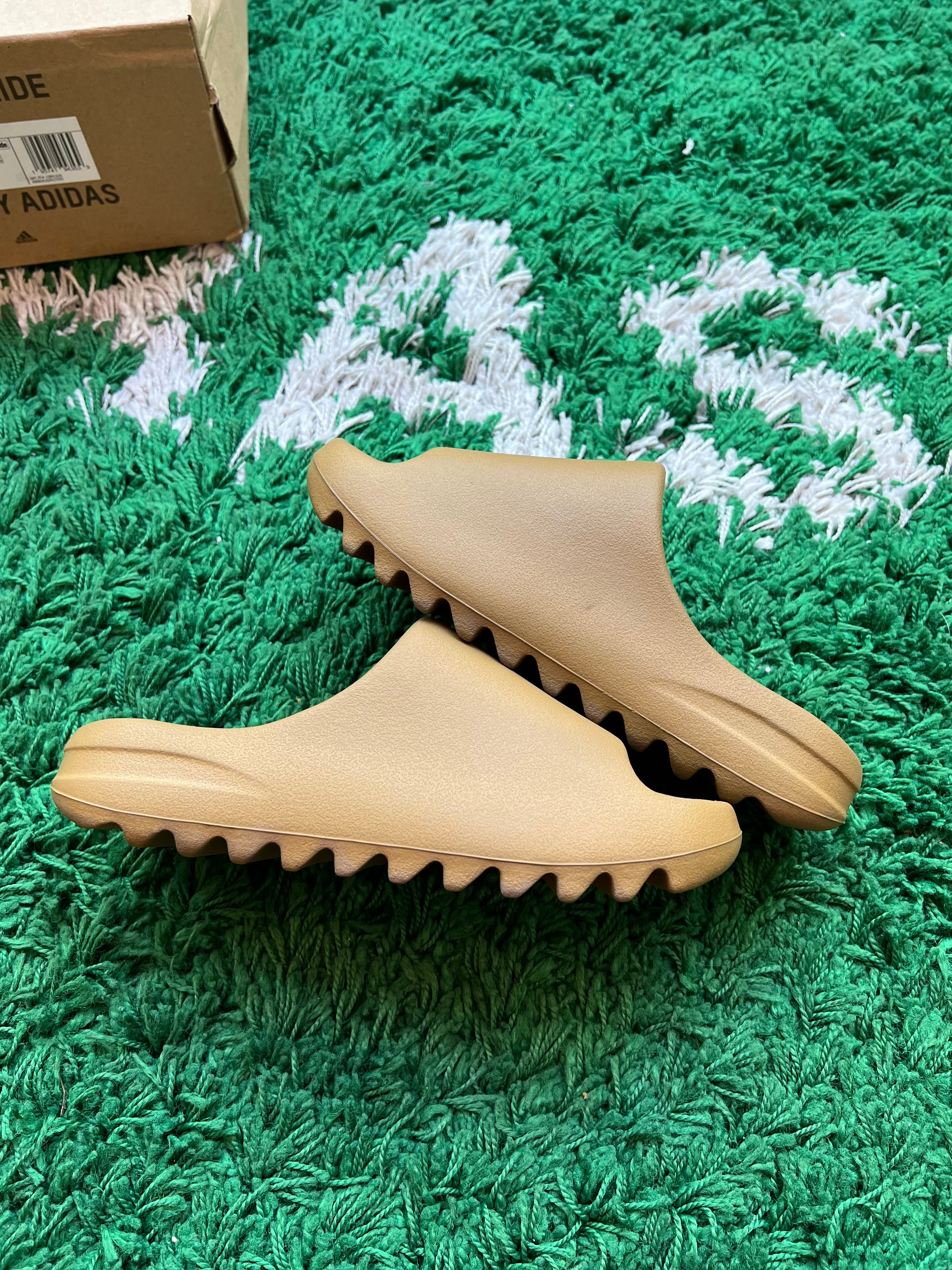 Yeezy Slide “Ochre”
