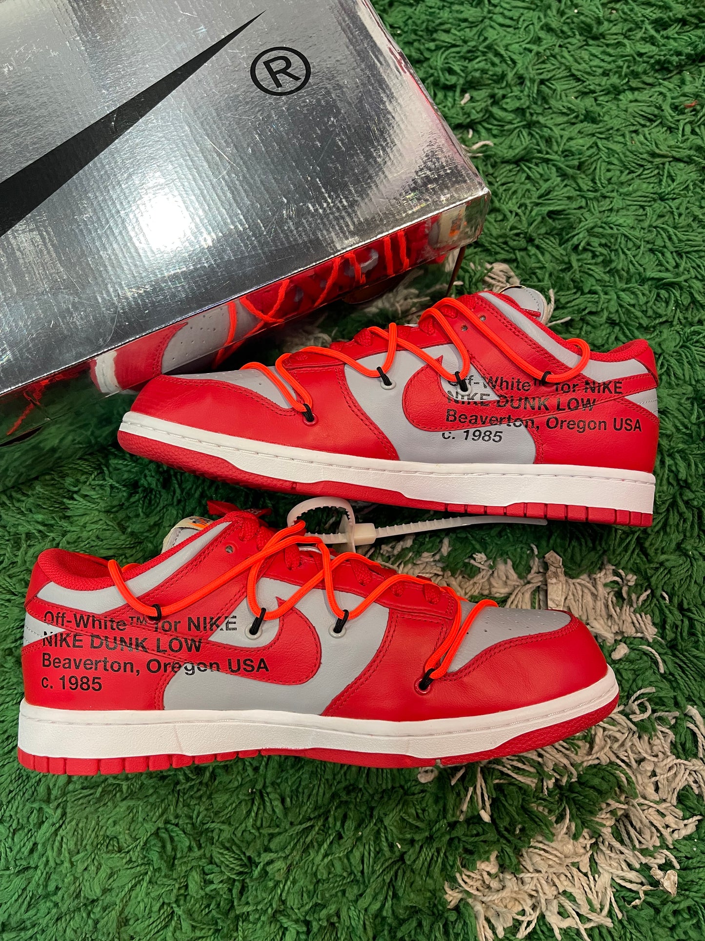 Nike Dunk Low x Off White “University Red”