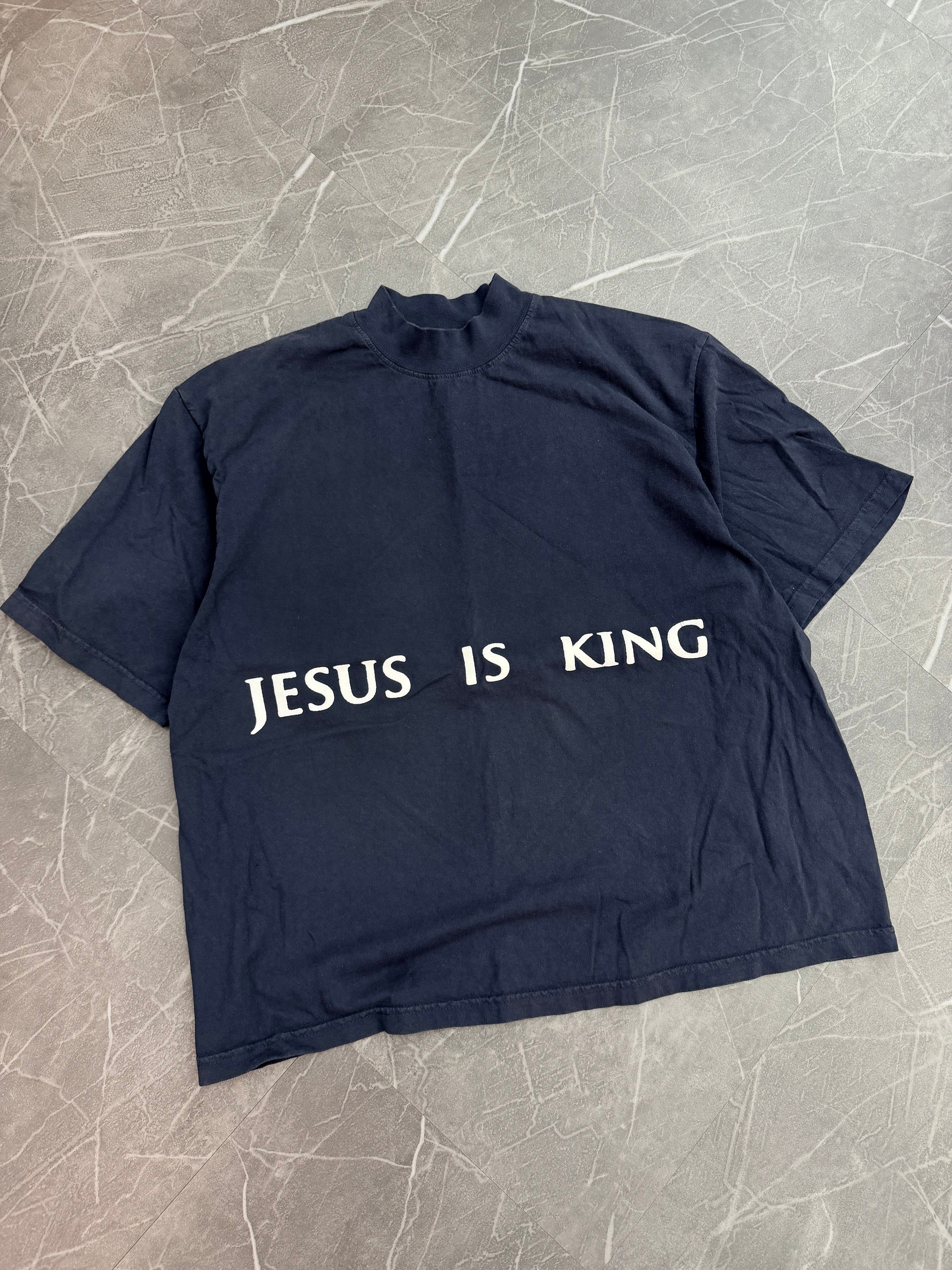 Kanye West Jesus is King Chicago Tee
