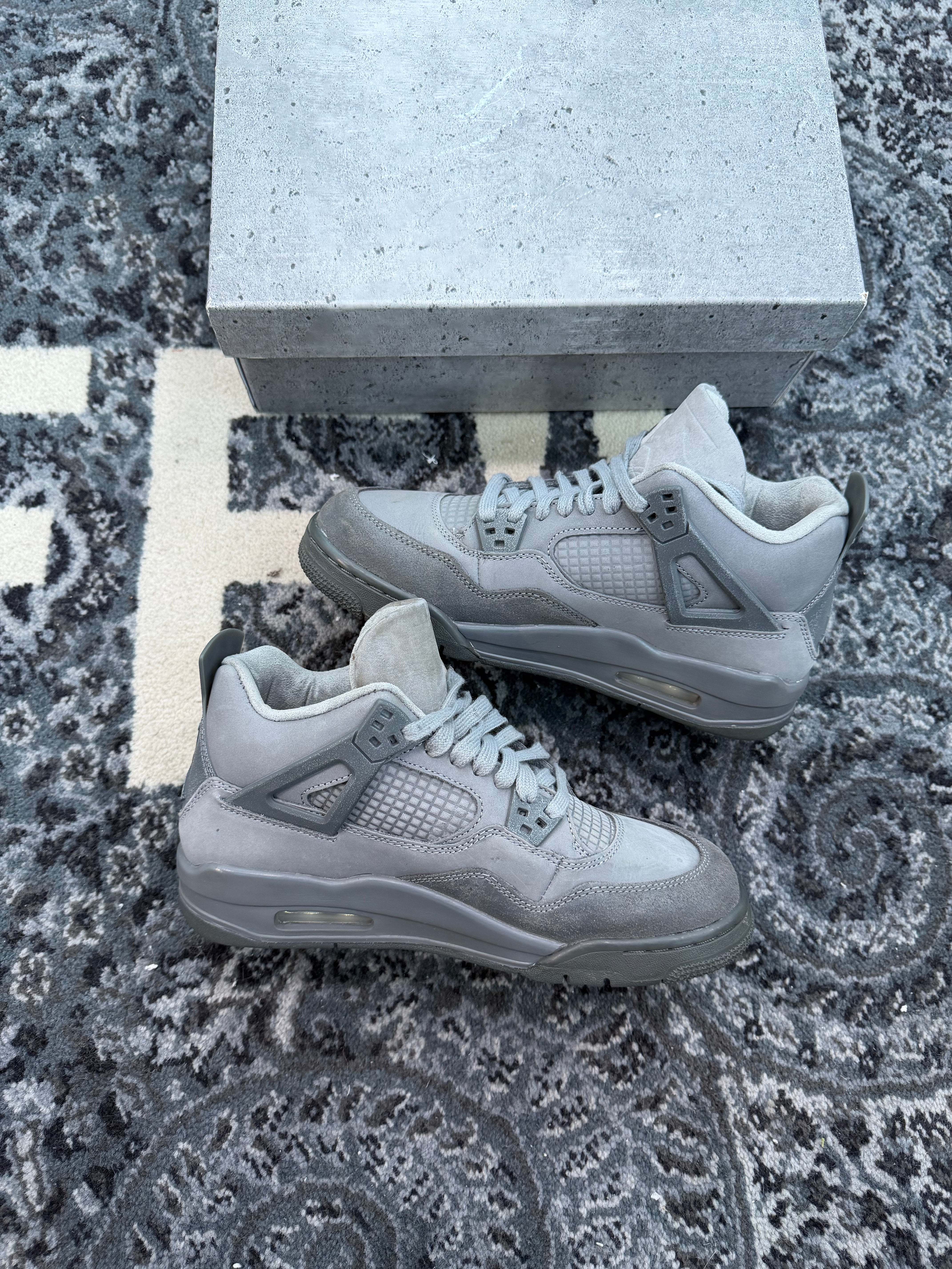 Jordan 4 “Wet Cement”