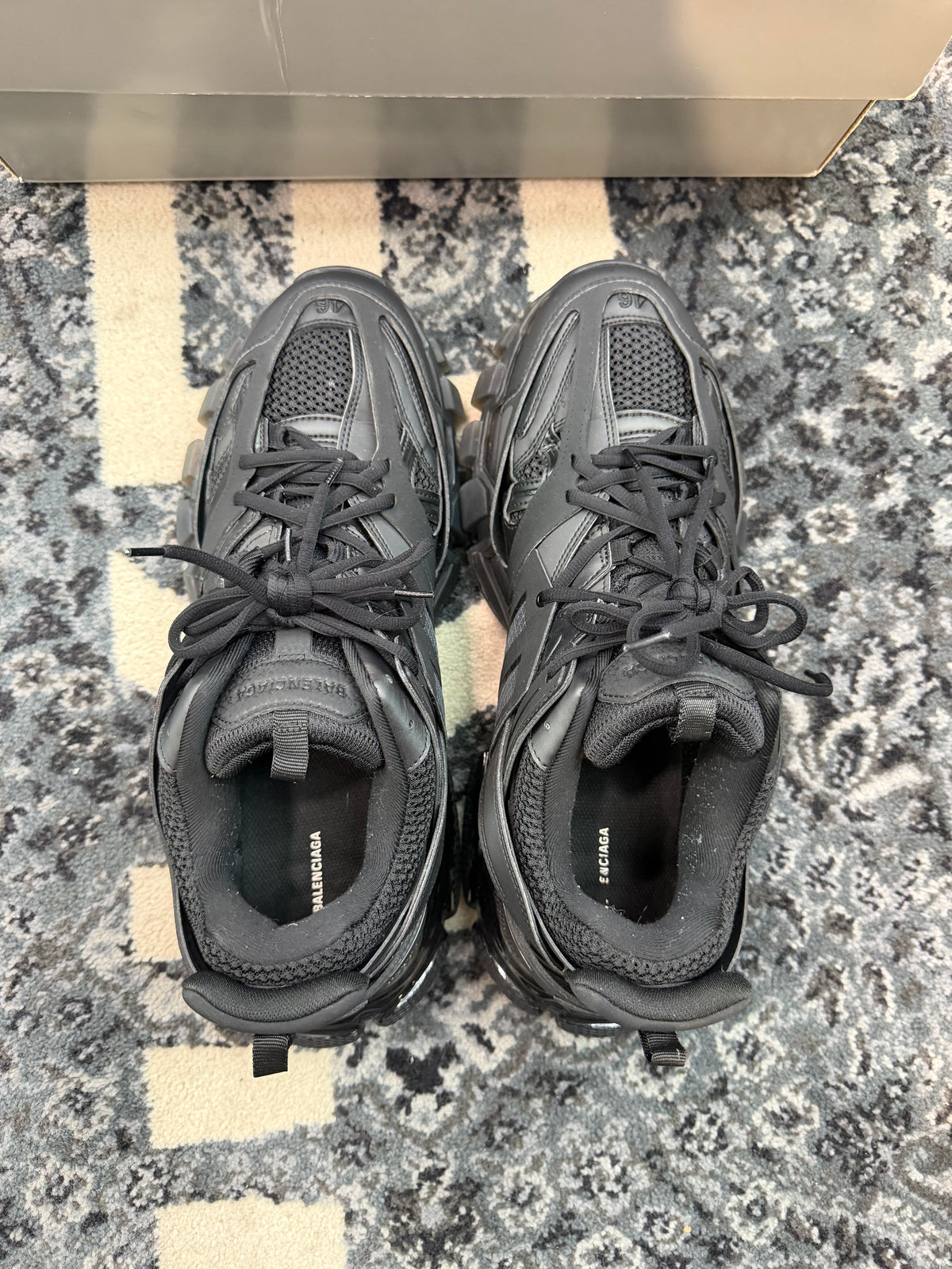 Balenciaga Track “All Black”