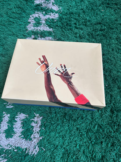 Jordan 4 Union “Off Noir”