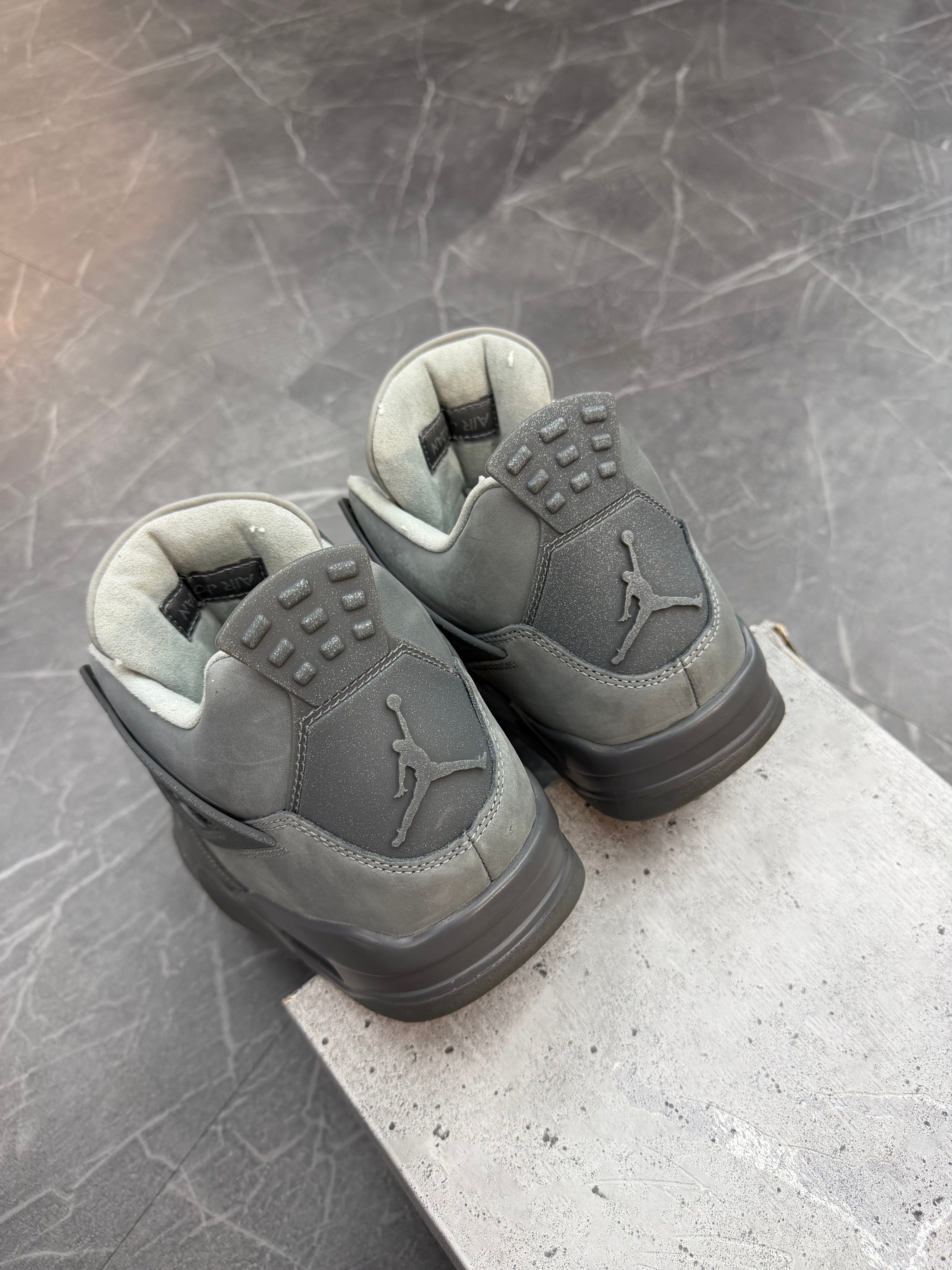 Jordan 4 “Wet Cement”