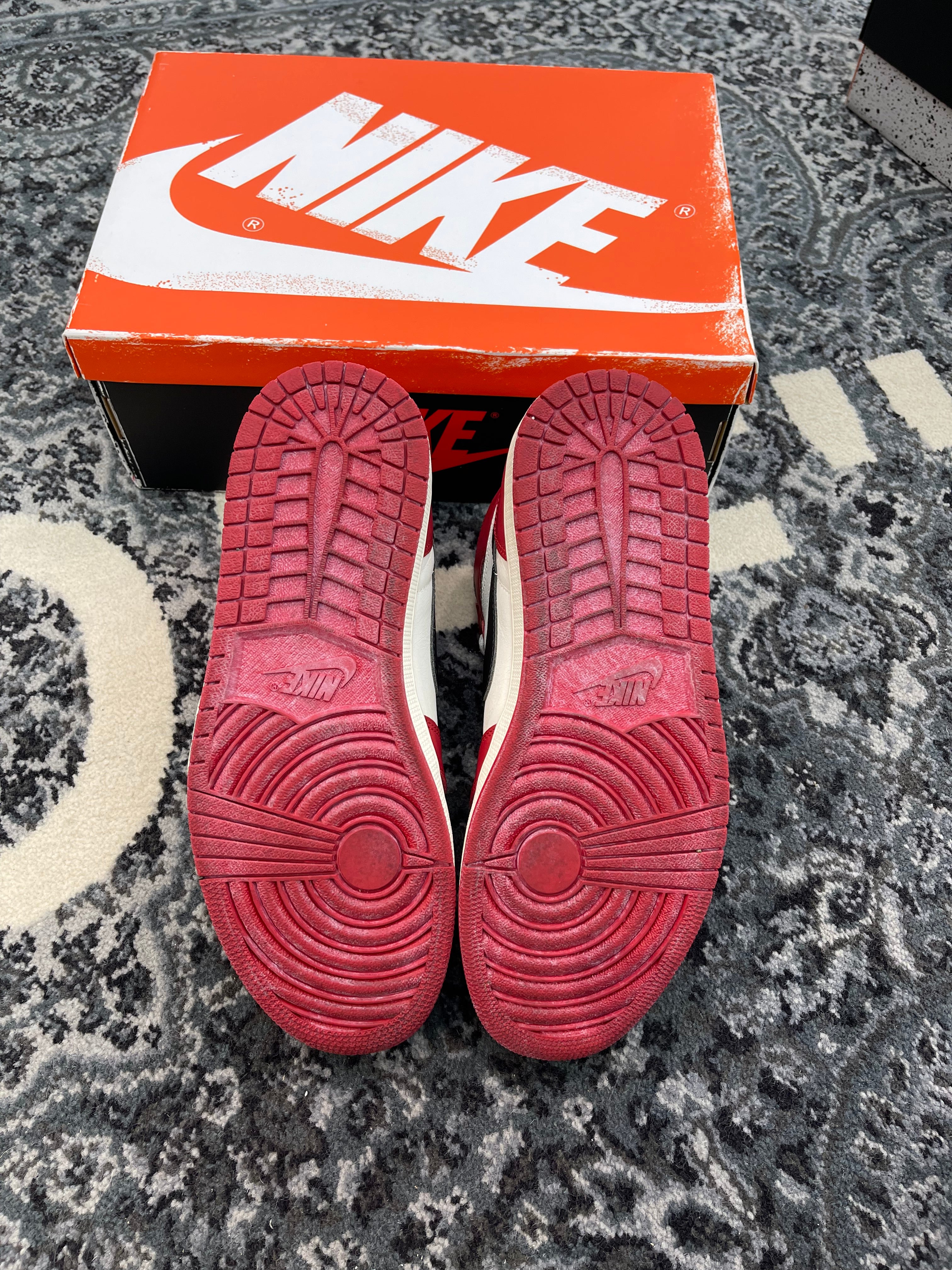 Jordan 1 High “Lost and Found”